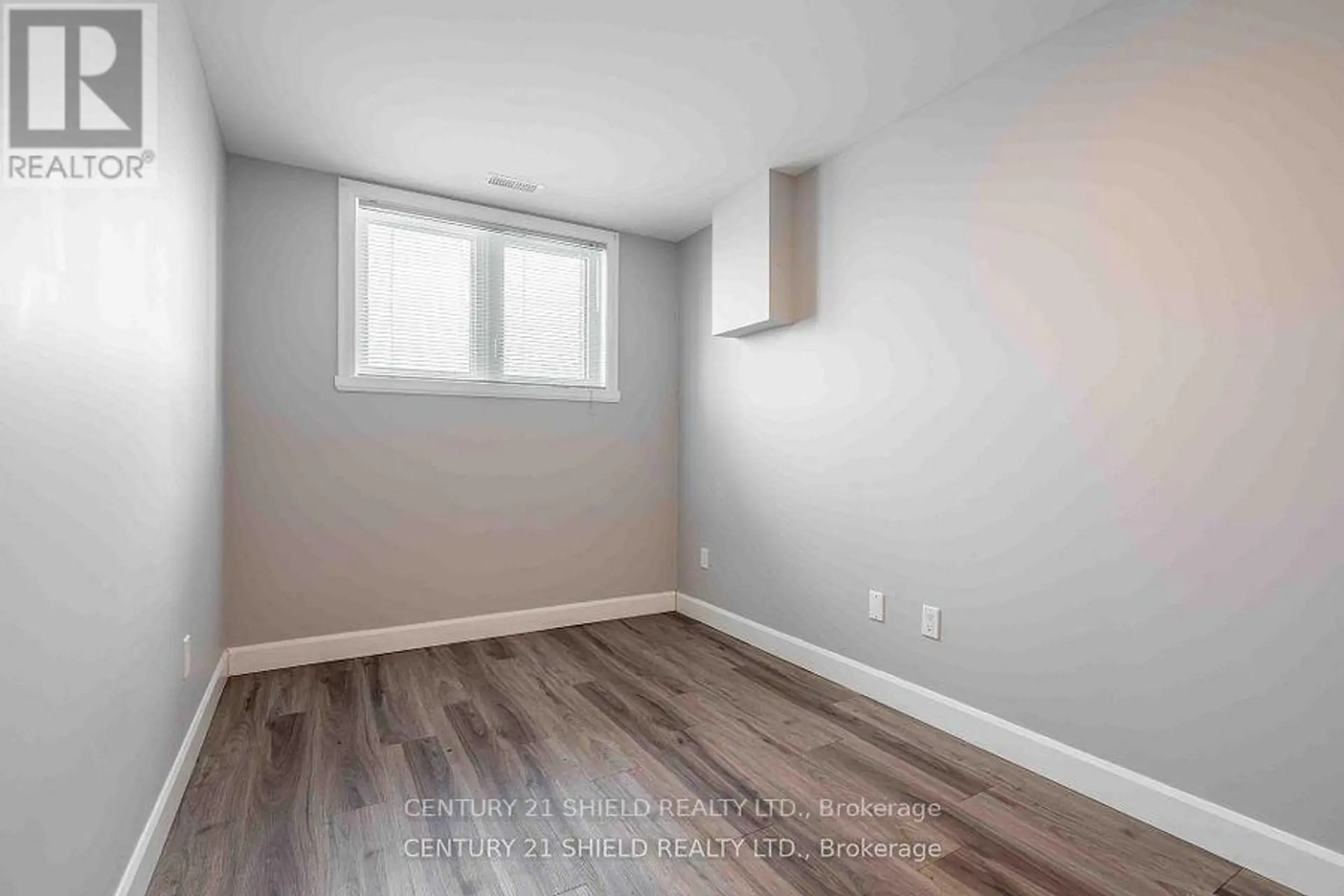 238 EAST RIDGE DRIVE - Image 16