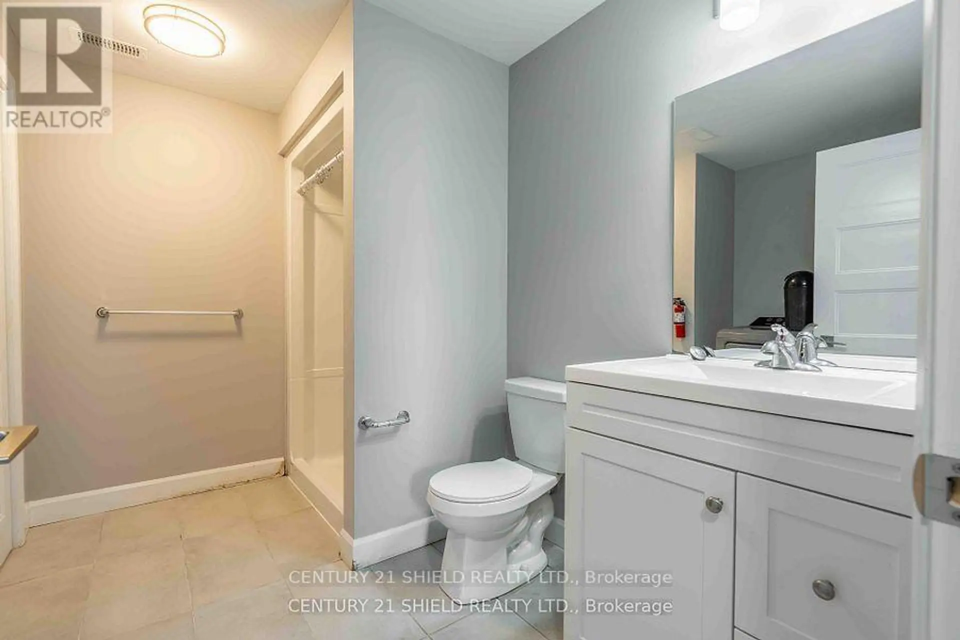 238 EAST RIDGE DRIVE - Image 19