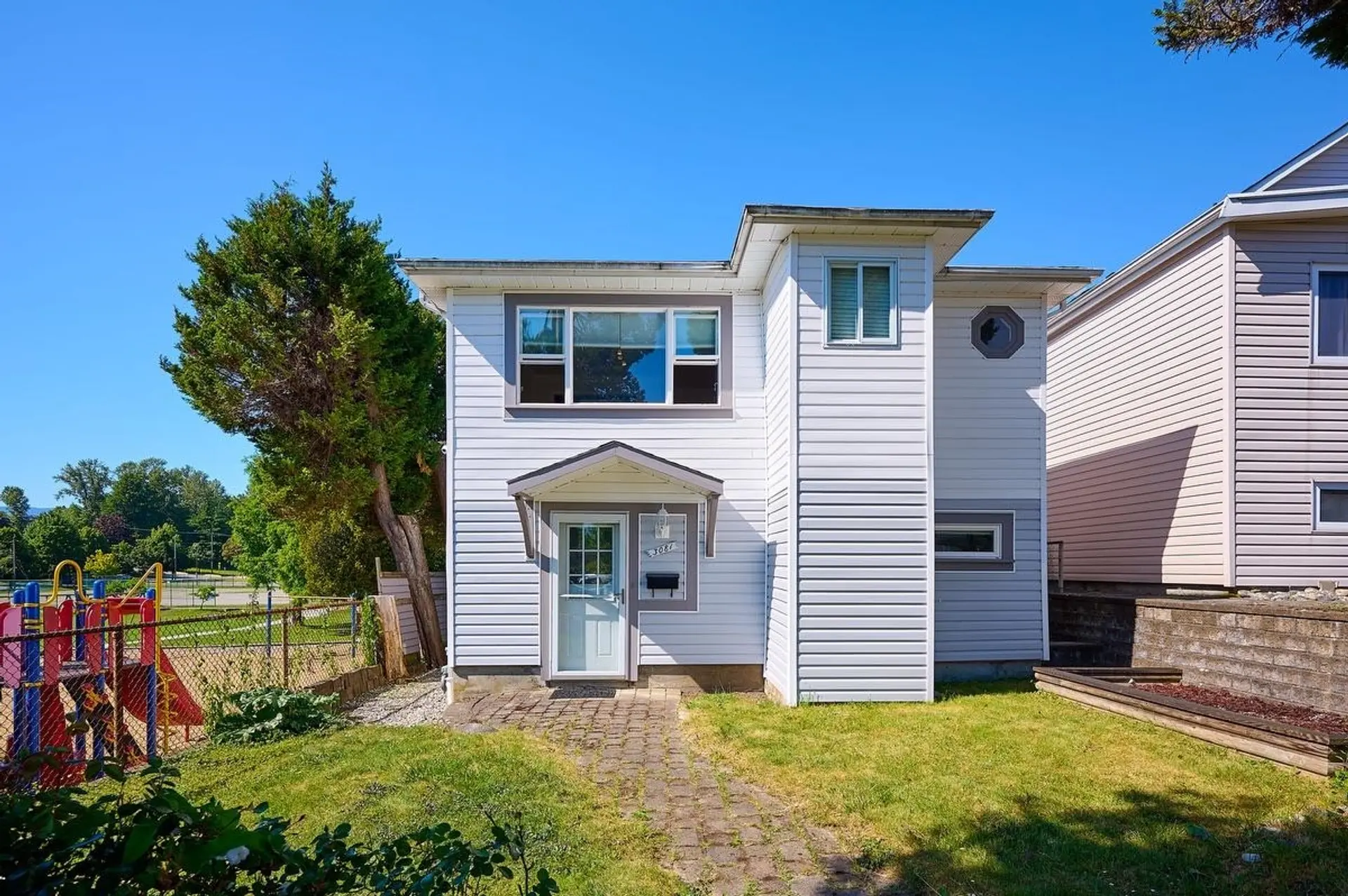 Property at 3081 E Georgia Street, Vancouver, BC