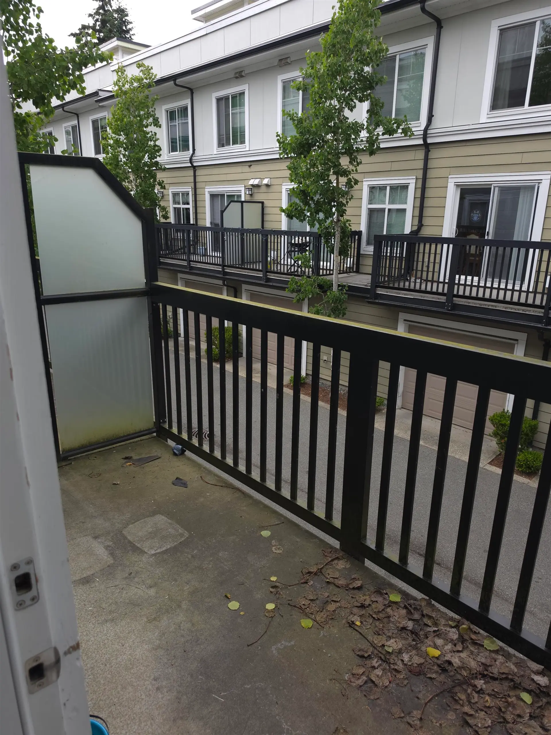#47 15833 26 Avenue - Image 3