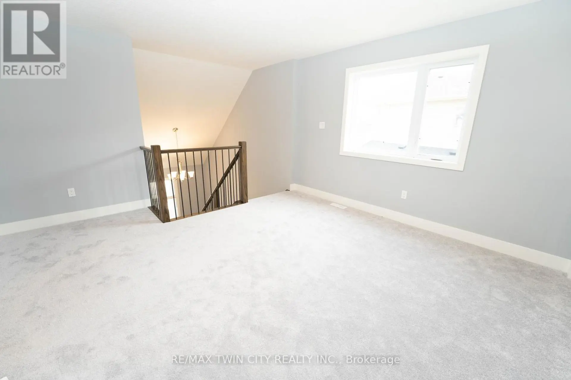 2084 EVANS BOULEVARD - Image 14