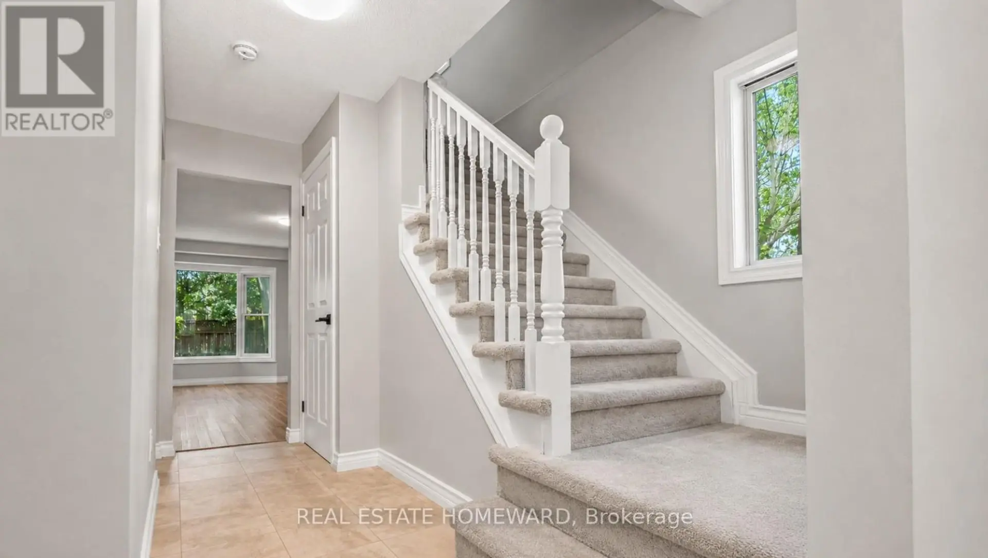 39 TOMAHAWK DRIVE - Image 5