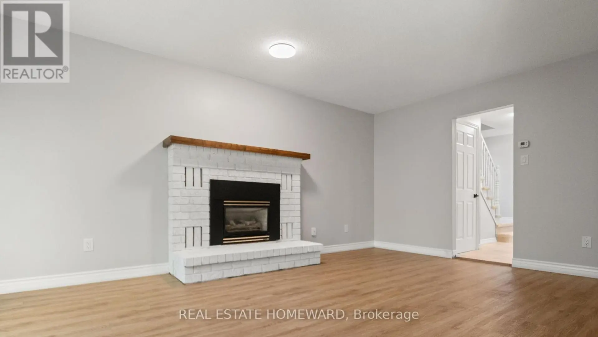 39 TOMAHAWK DRIVE - Image 7
