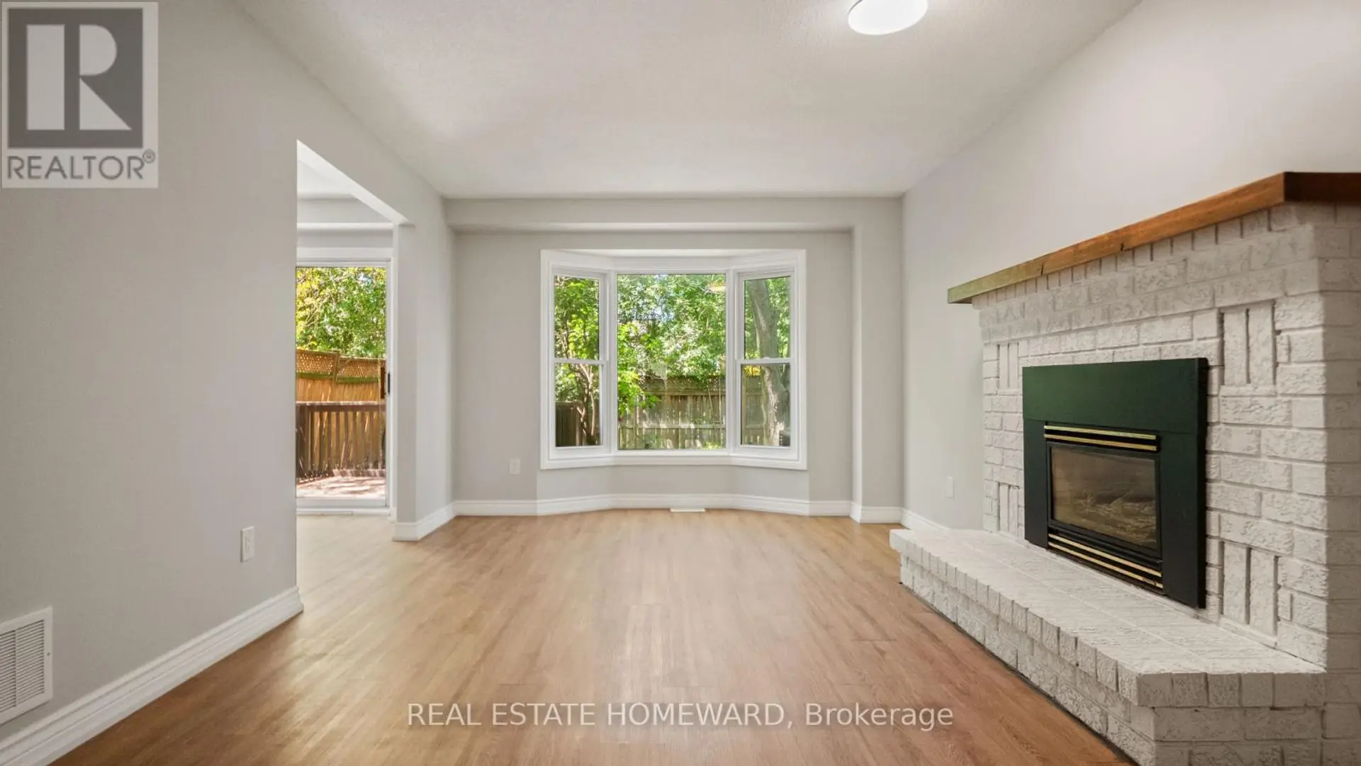 39 TOMAHAWK DRIVE - Image 8