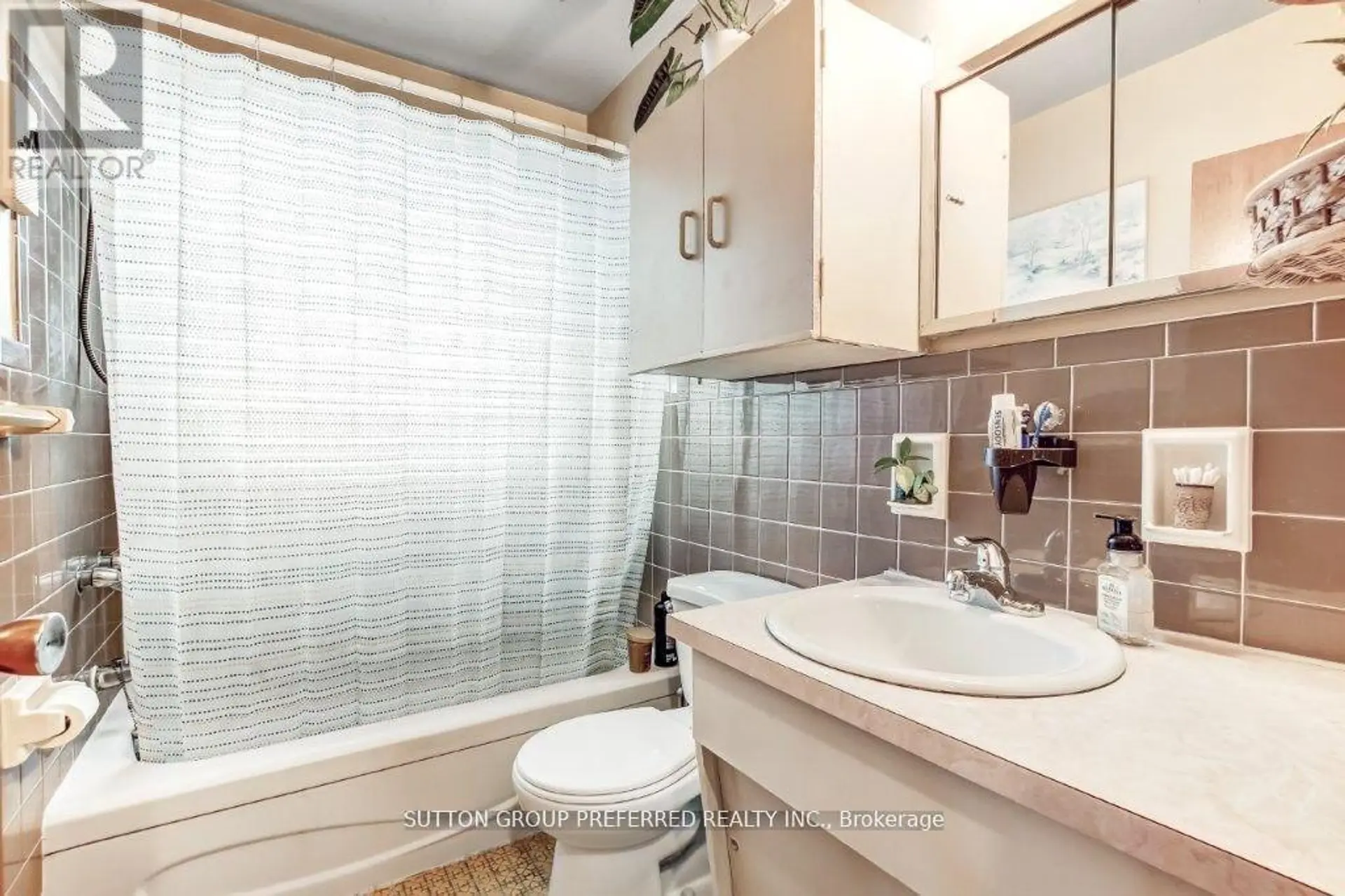 34 WEXFORD AVENUE - Image 7