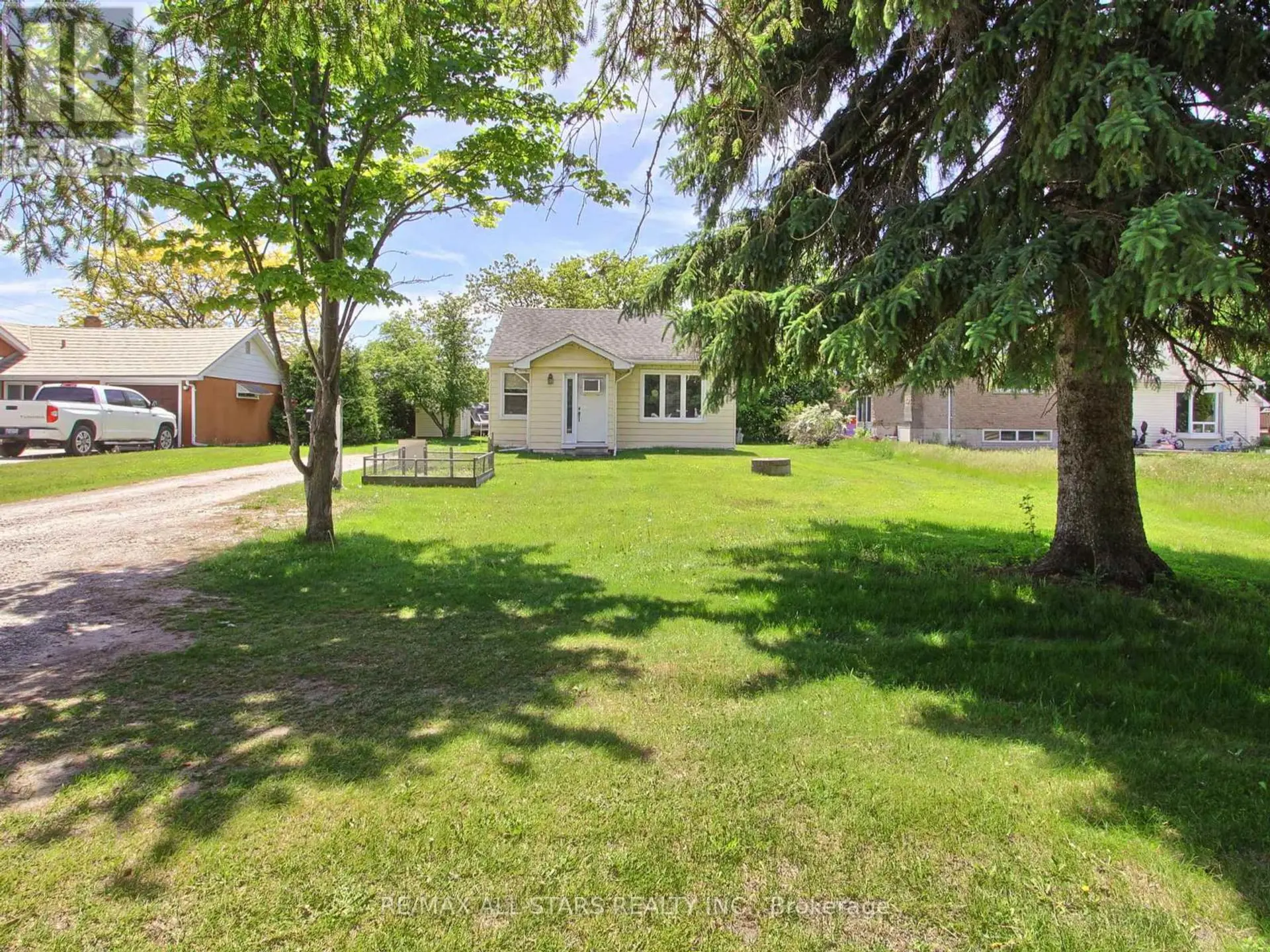 9 RIVERGLEN DRIVE - Image 1