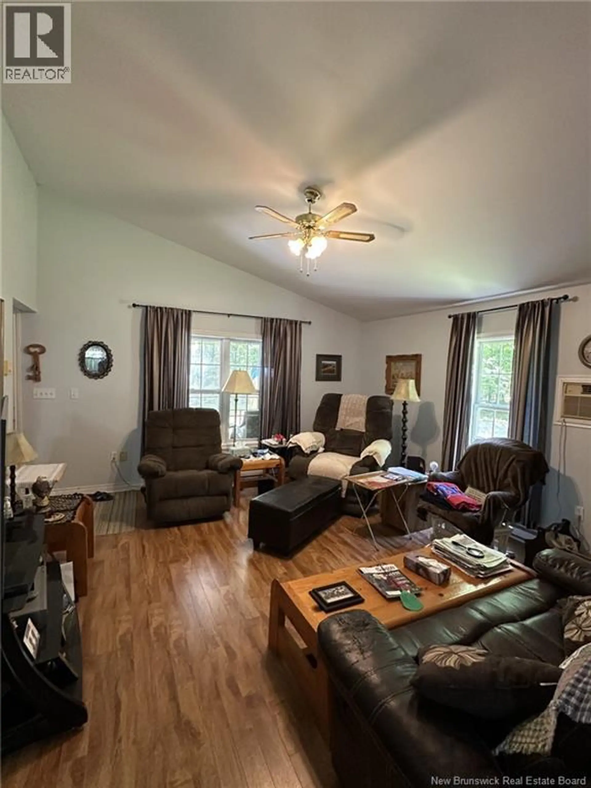 20 Scott Lane - Image 5