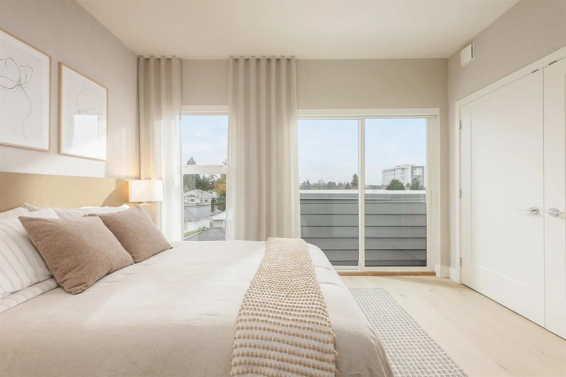 390 W 45th Avenue - Image 6