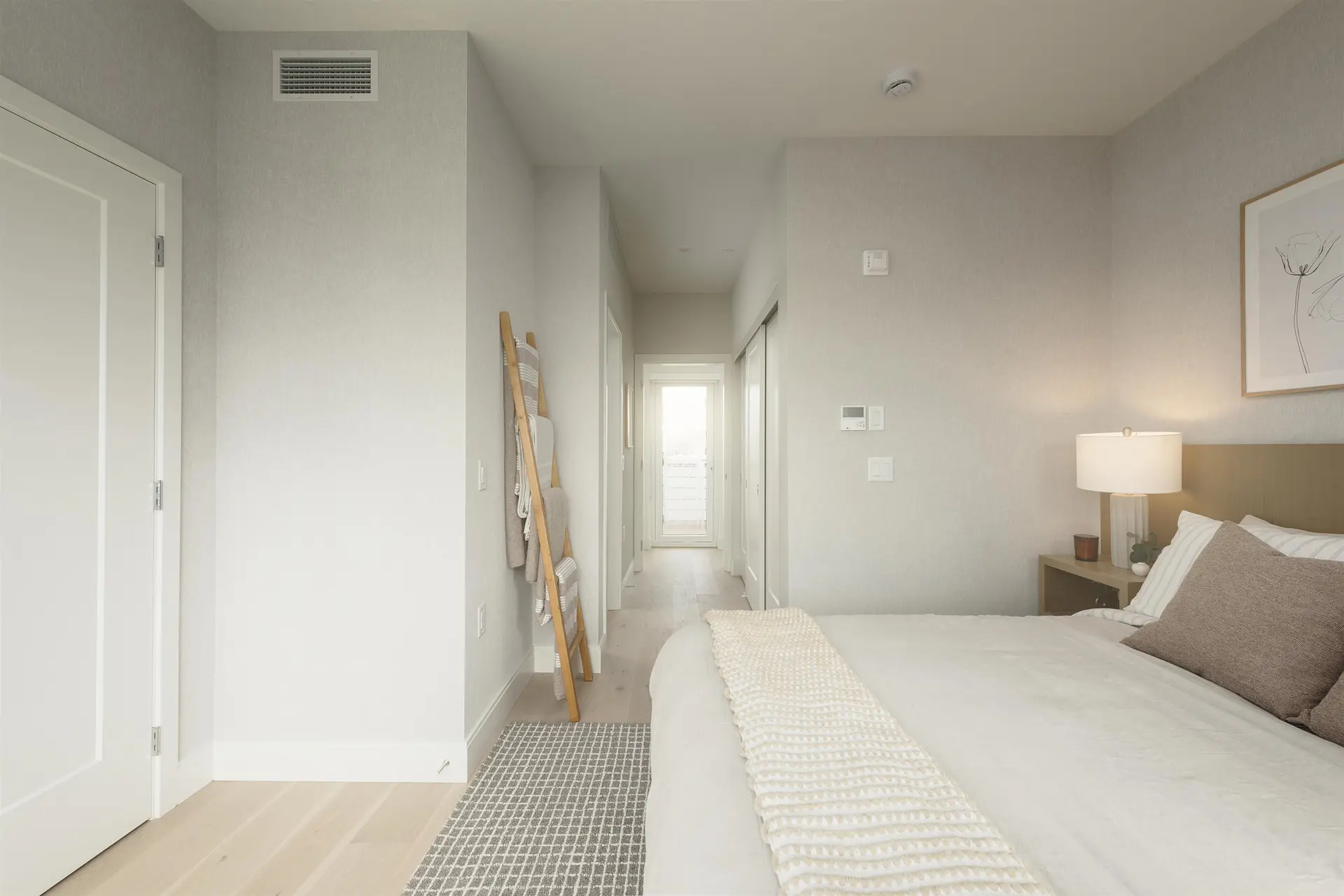 390 W 45th Avenue - Image 7