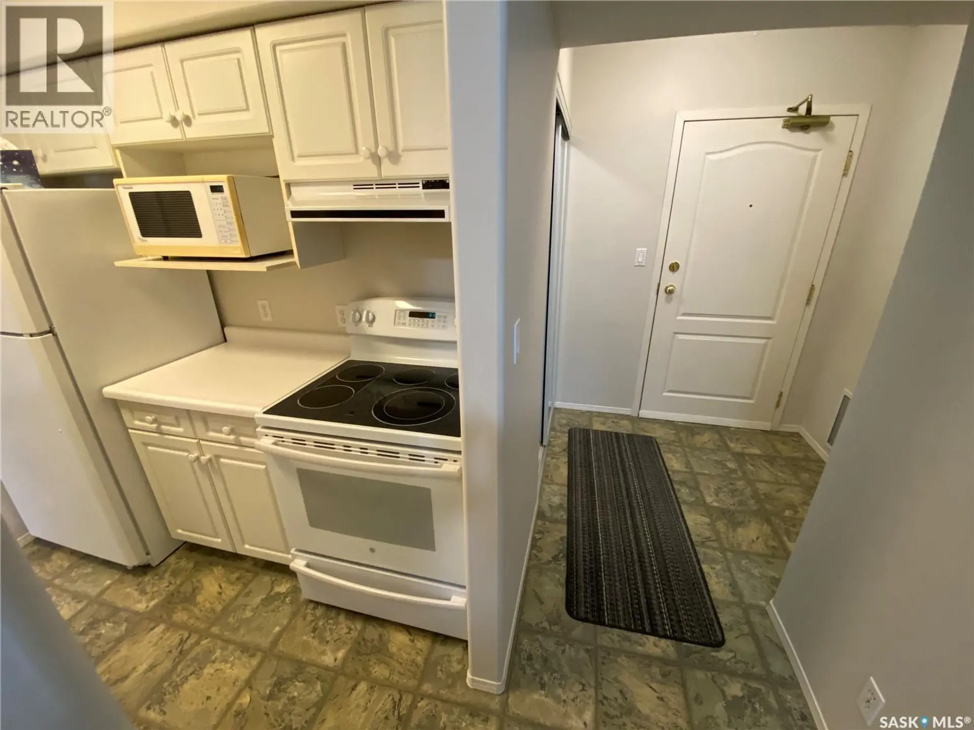 #203 57 Russell DRIVE - Image 4