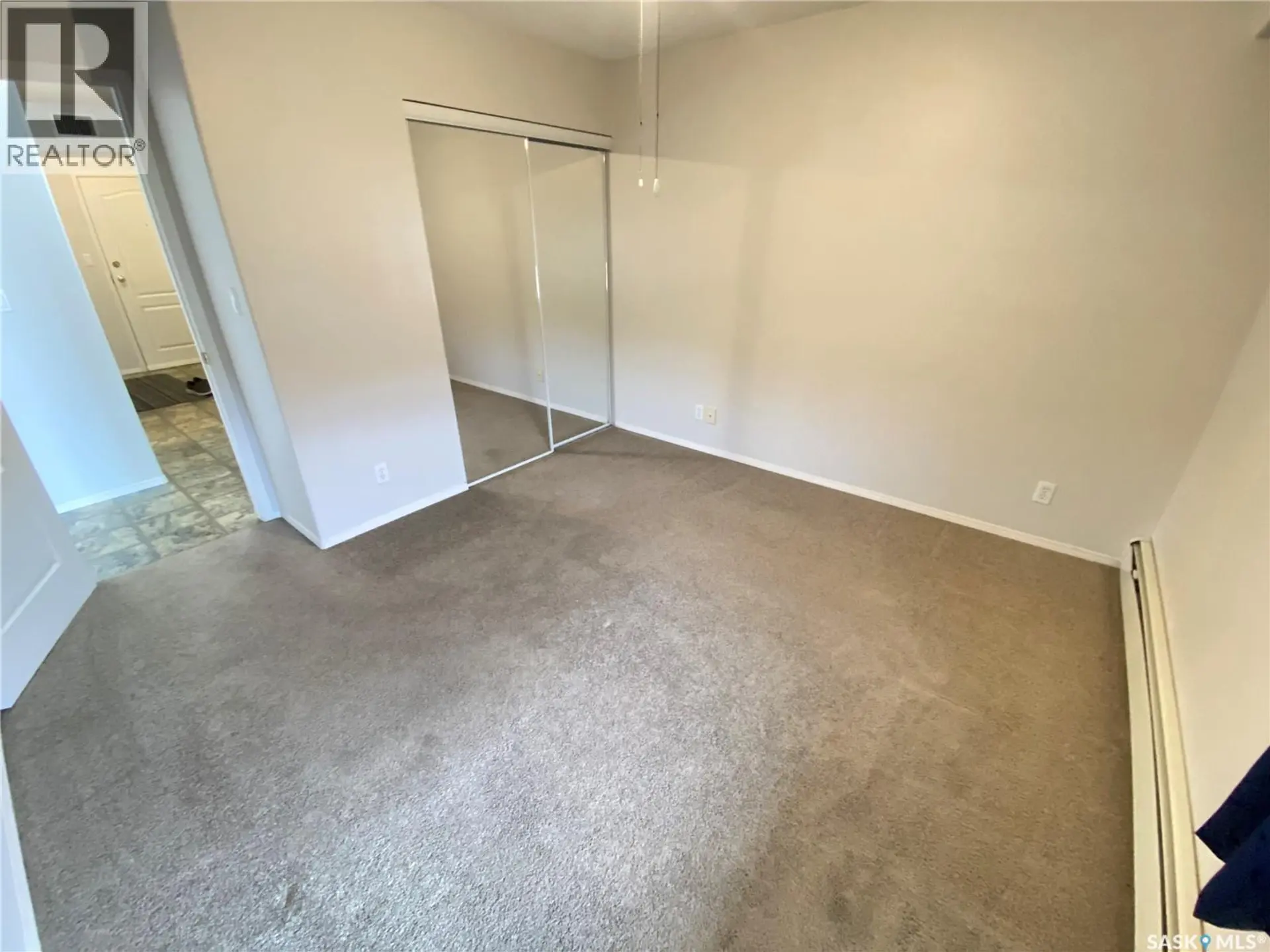 #203 57 Russell DRIVE - Image 9