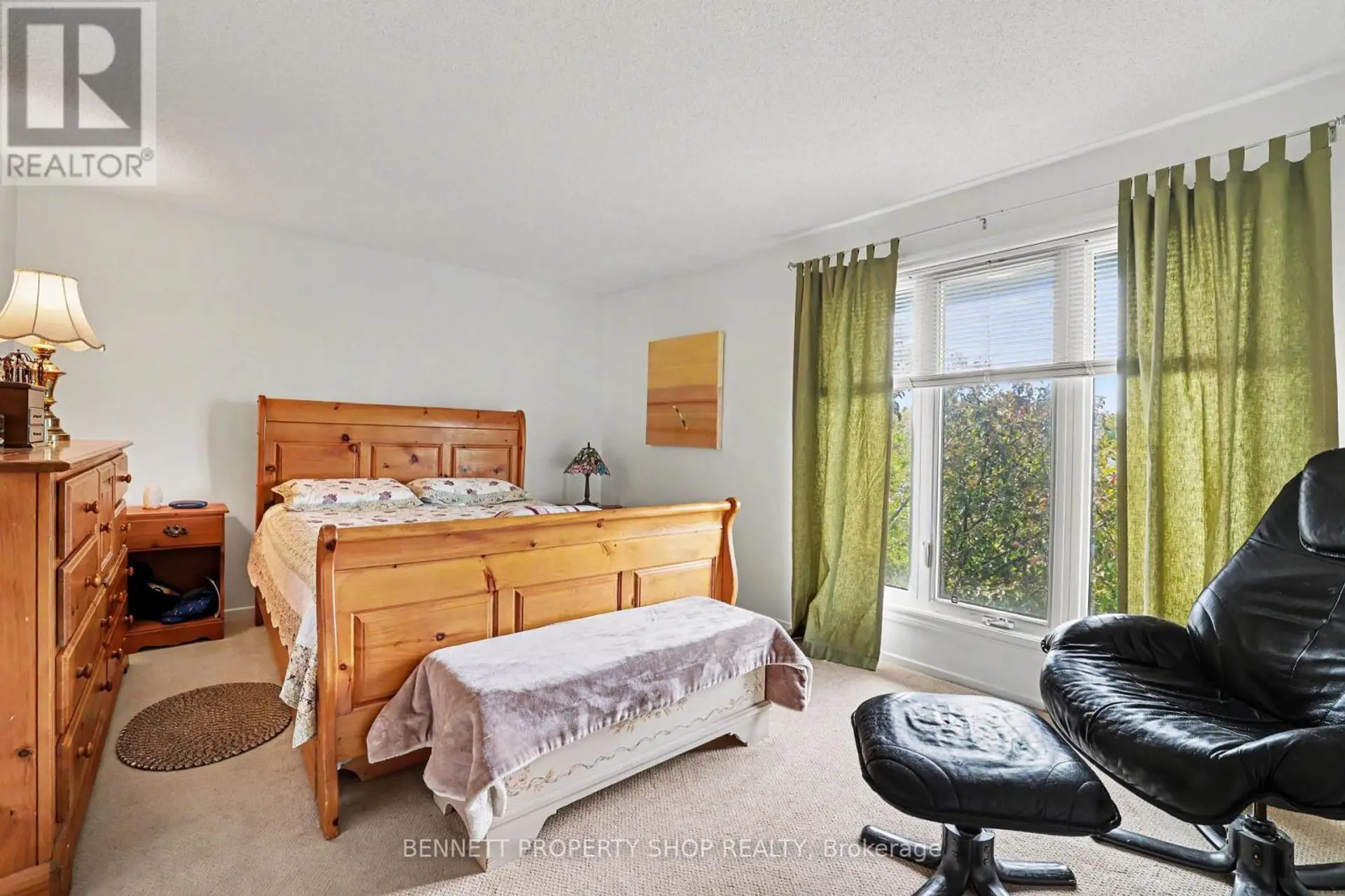 #61 3205 UPLANDS DRIVE - Image 10
