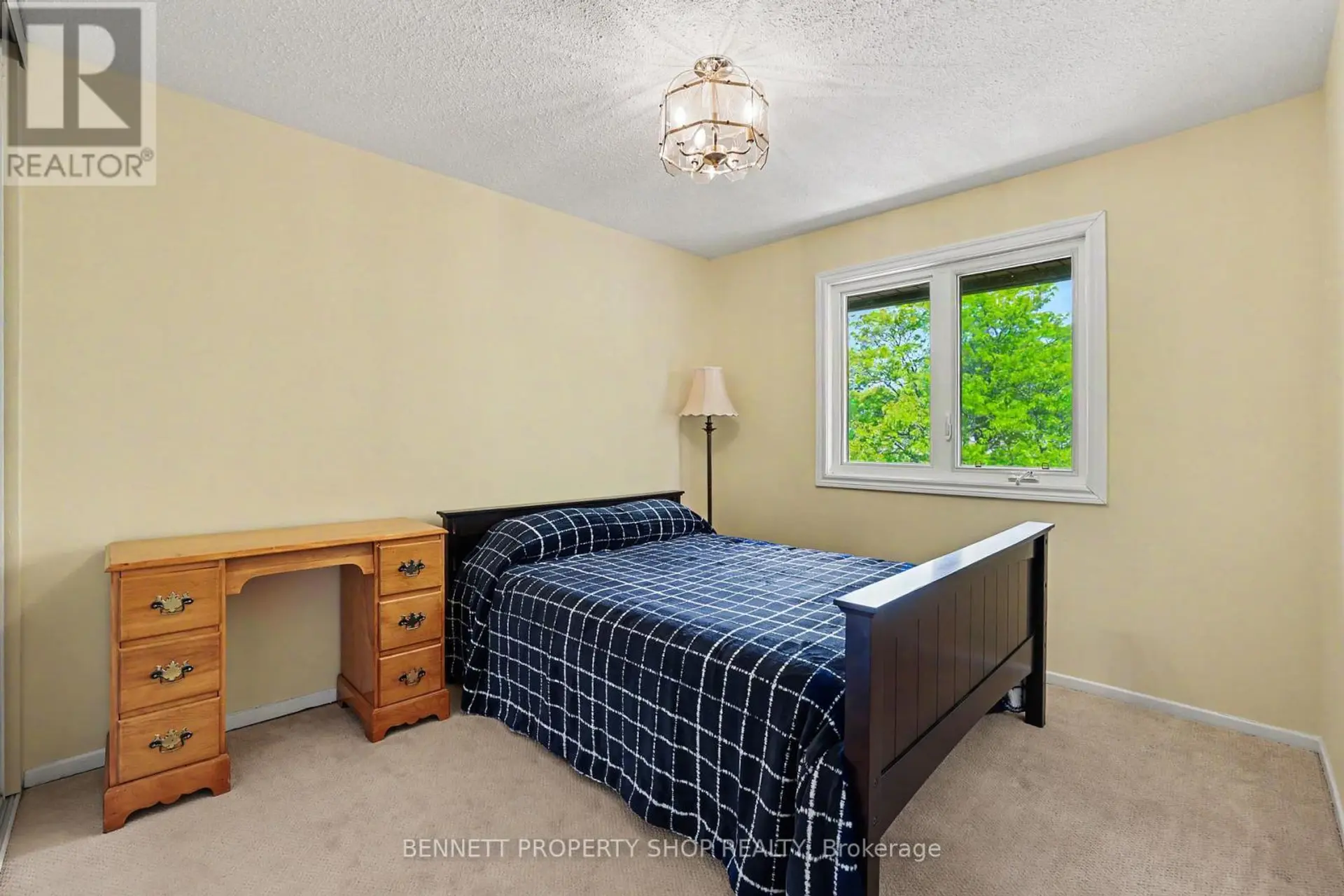 #61 3205 UPLANDS DRIVE - Image 13