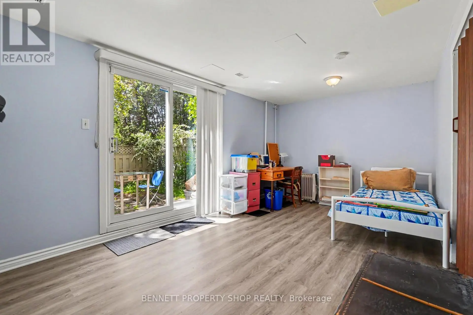 #61 3205 UPLANDS DRIVE - Image 15
