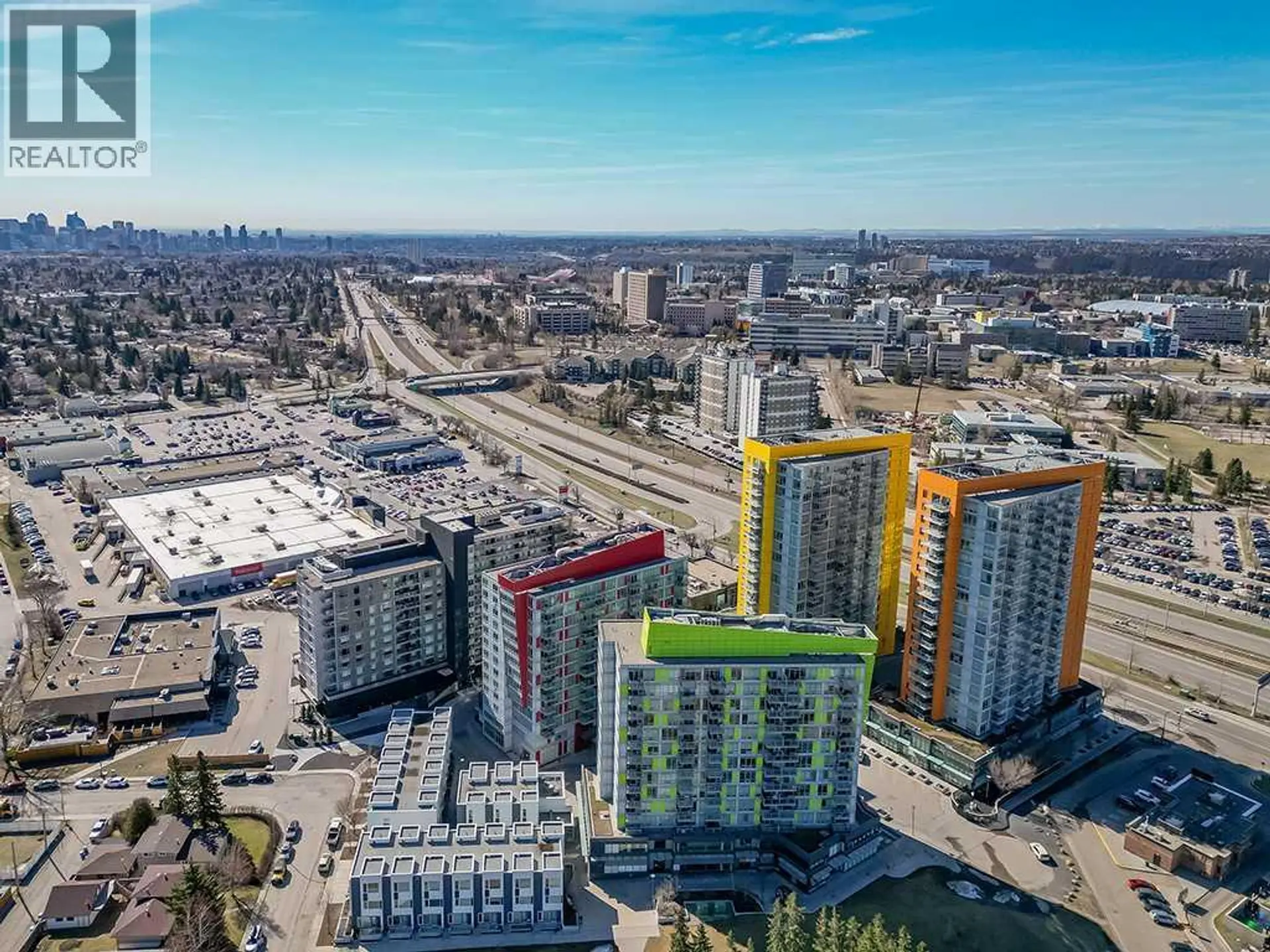 #706 30 Brentwood Common NW - Image 17