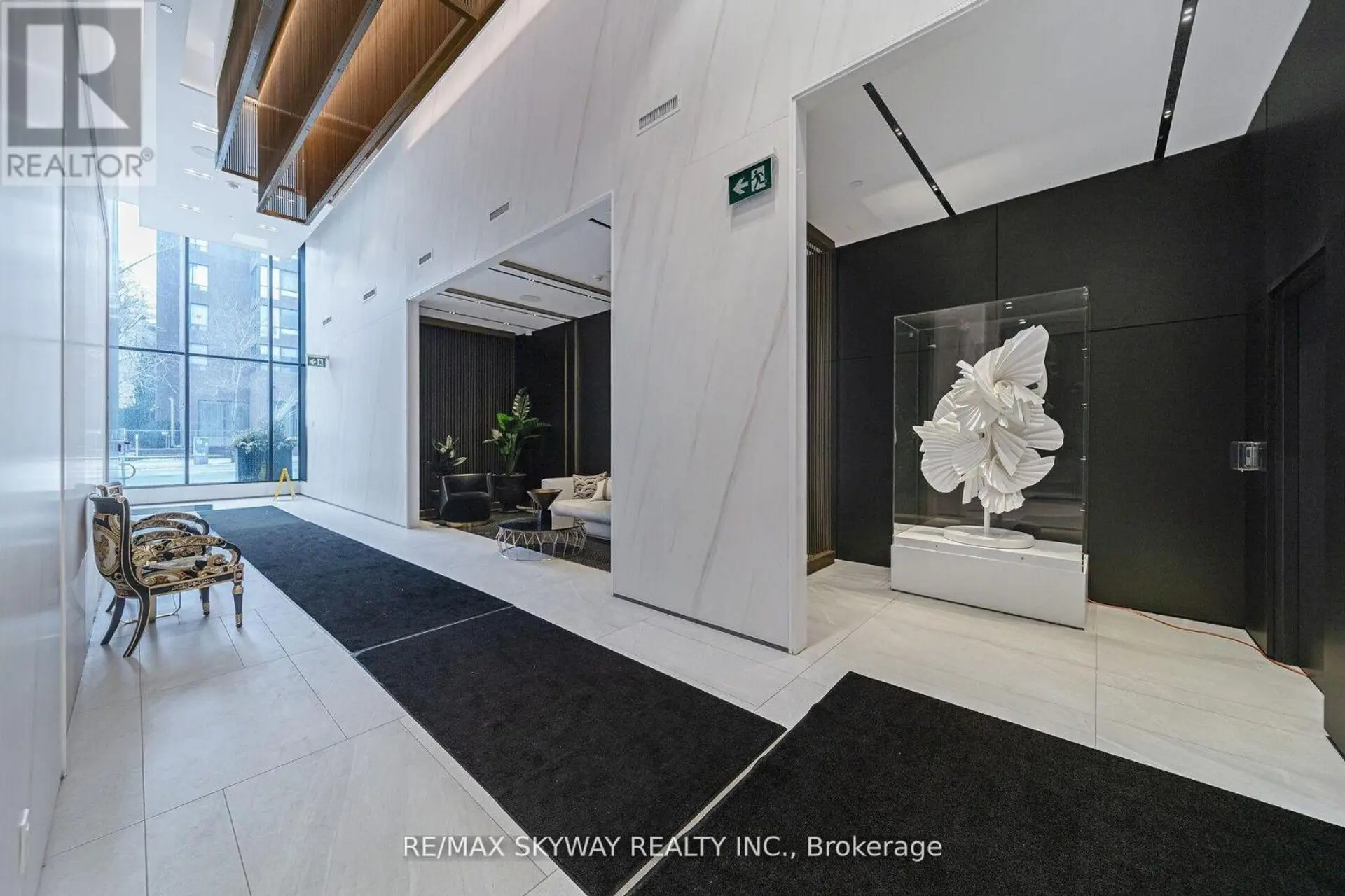 #2101 319 JARVIS STREET - Image 1