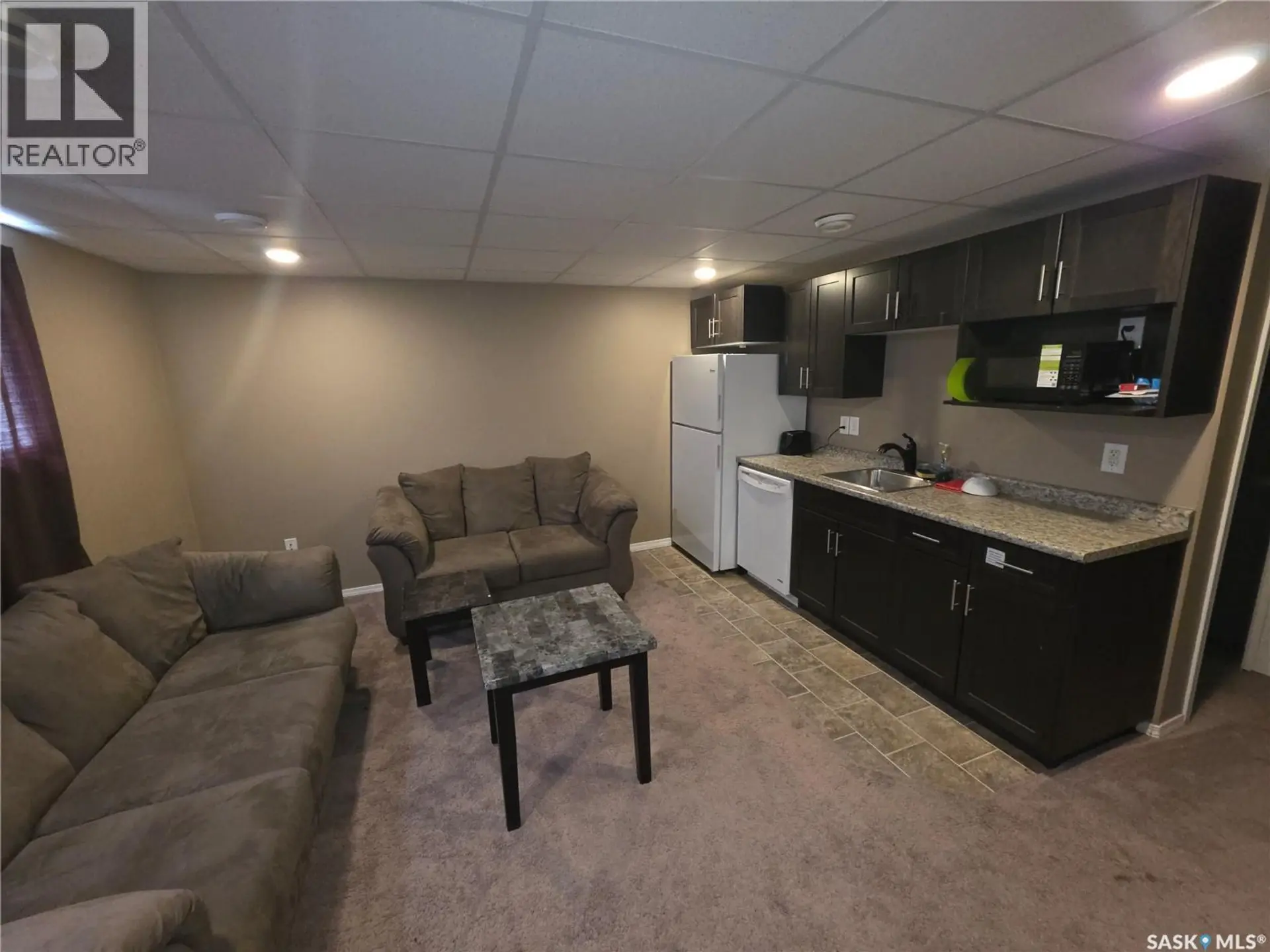 #713 Columbia AVENUE - Image 6