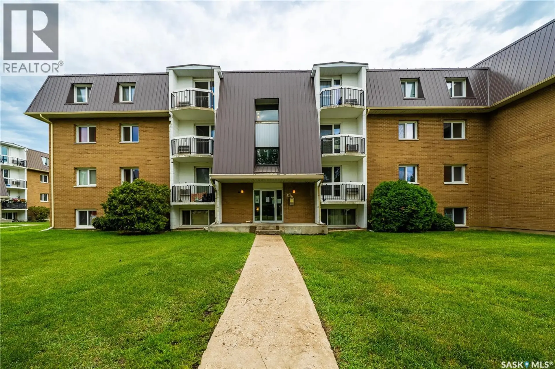 Property at #11 35 Centennial STREET, Regina, SK