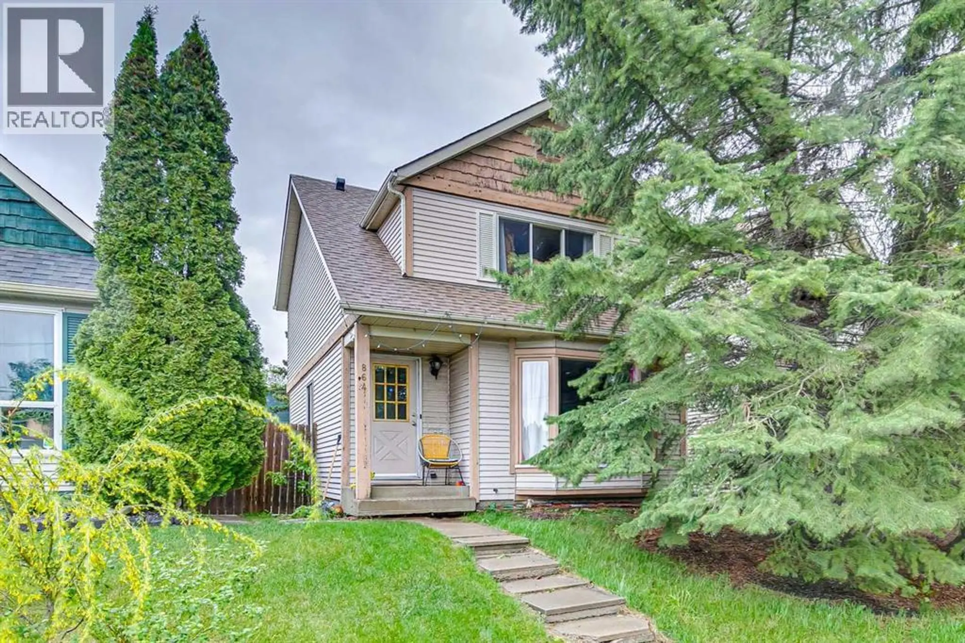 864 Queensland Drive SE - Image 18