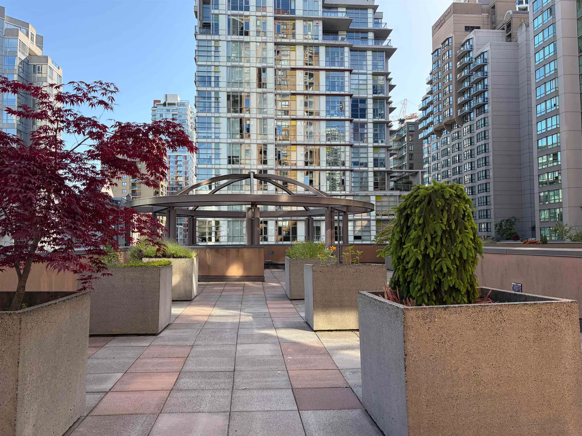 #2607 1189 Howe Street - Image 10