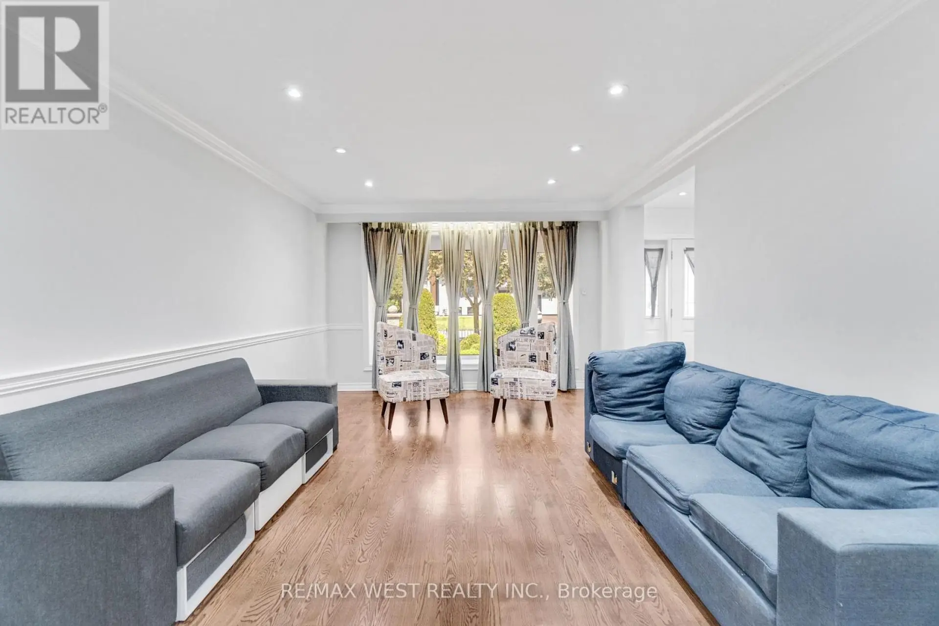 2765 BUSHLAND CRESCENT - Image 3