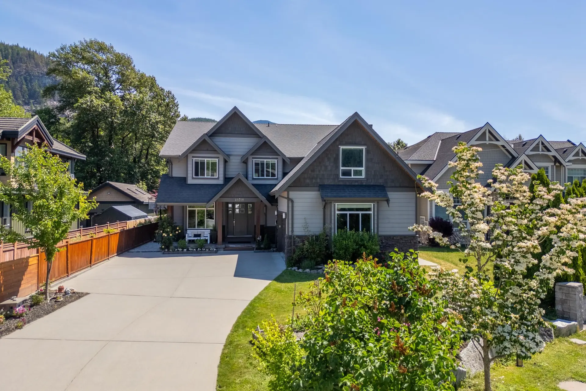 Property at 41510 Government Road, Squamish, BC