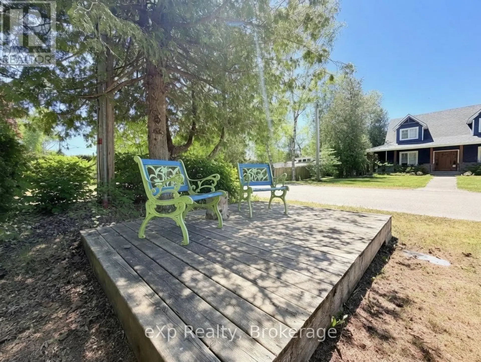 240 BAY STREET - Image 3