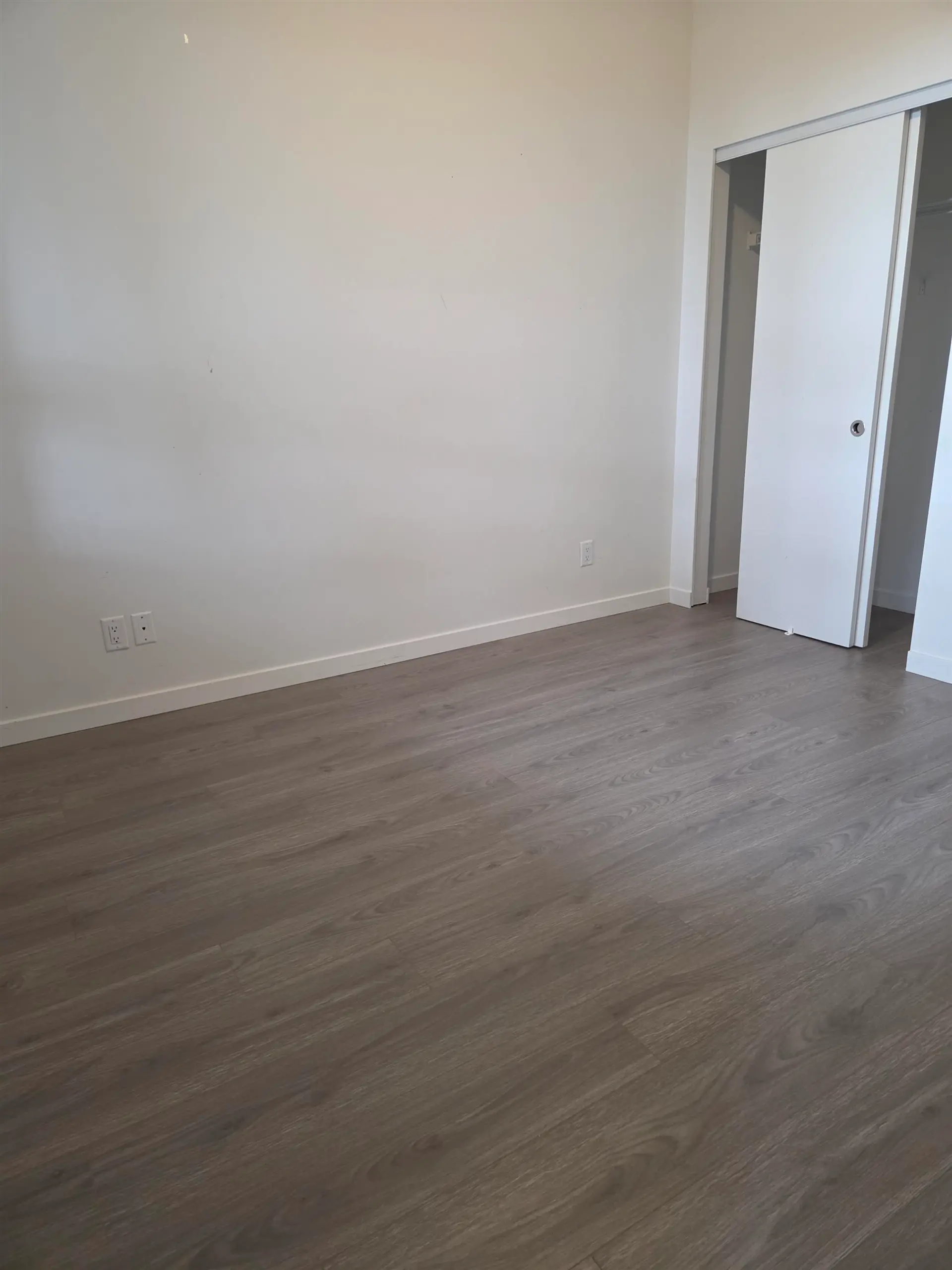 #609 717 Breslay Street - Image 18