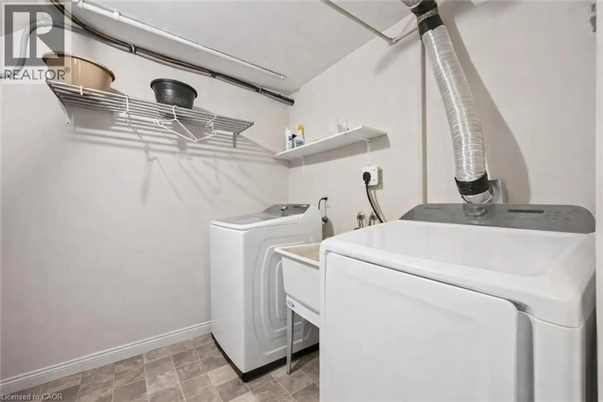 #17 120 COUNTRY CLUB Drive - Image 8