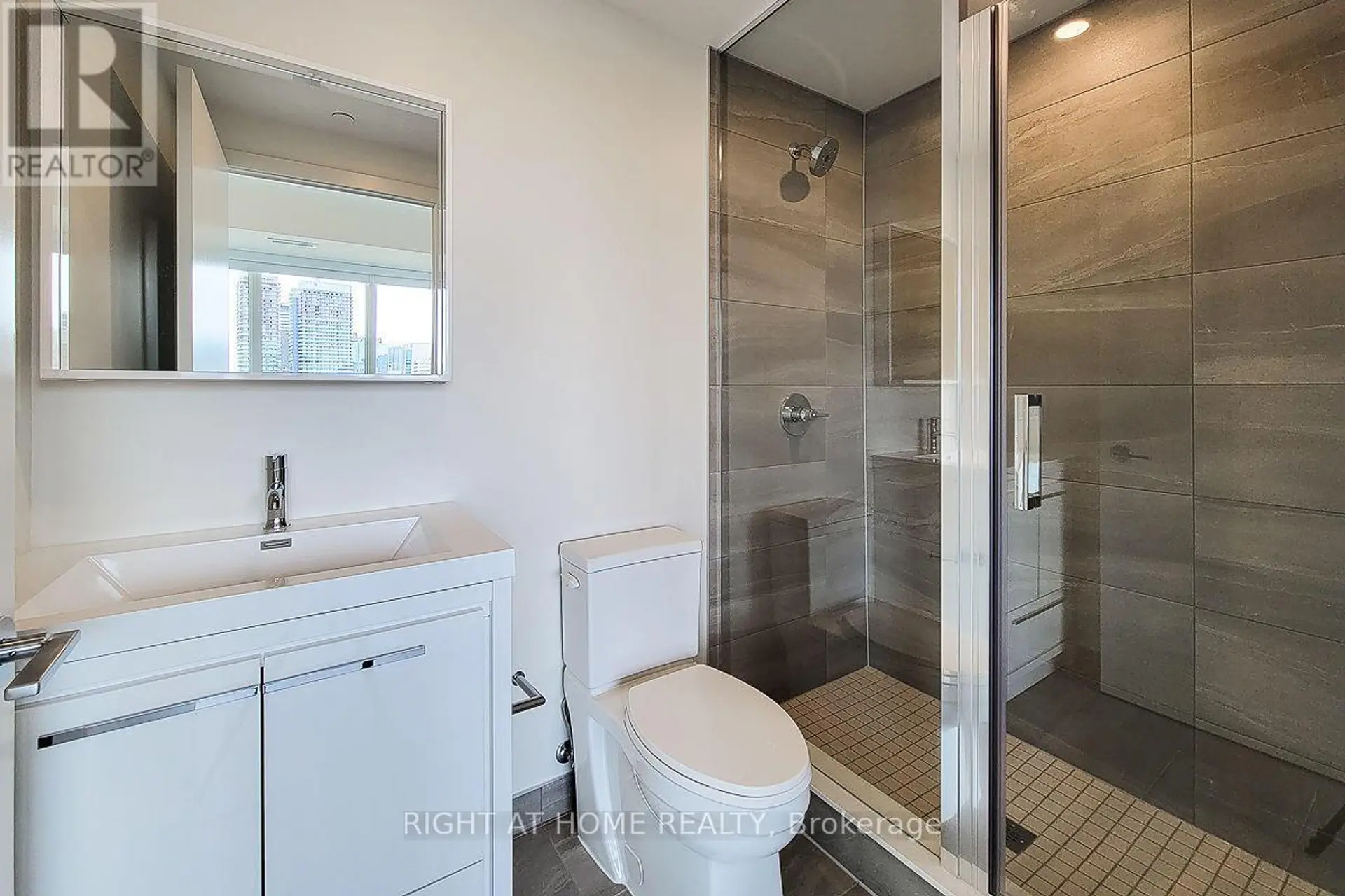 #817 212 KING WILLIAM STREET - Image 11