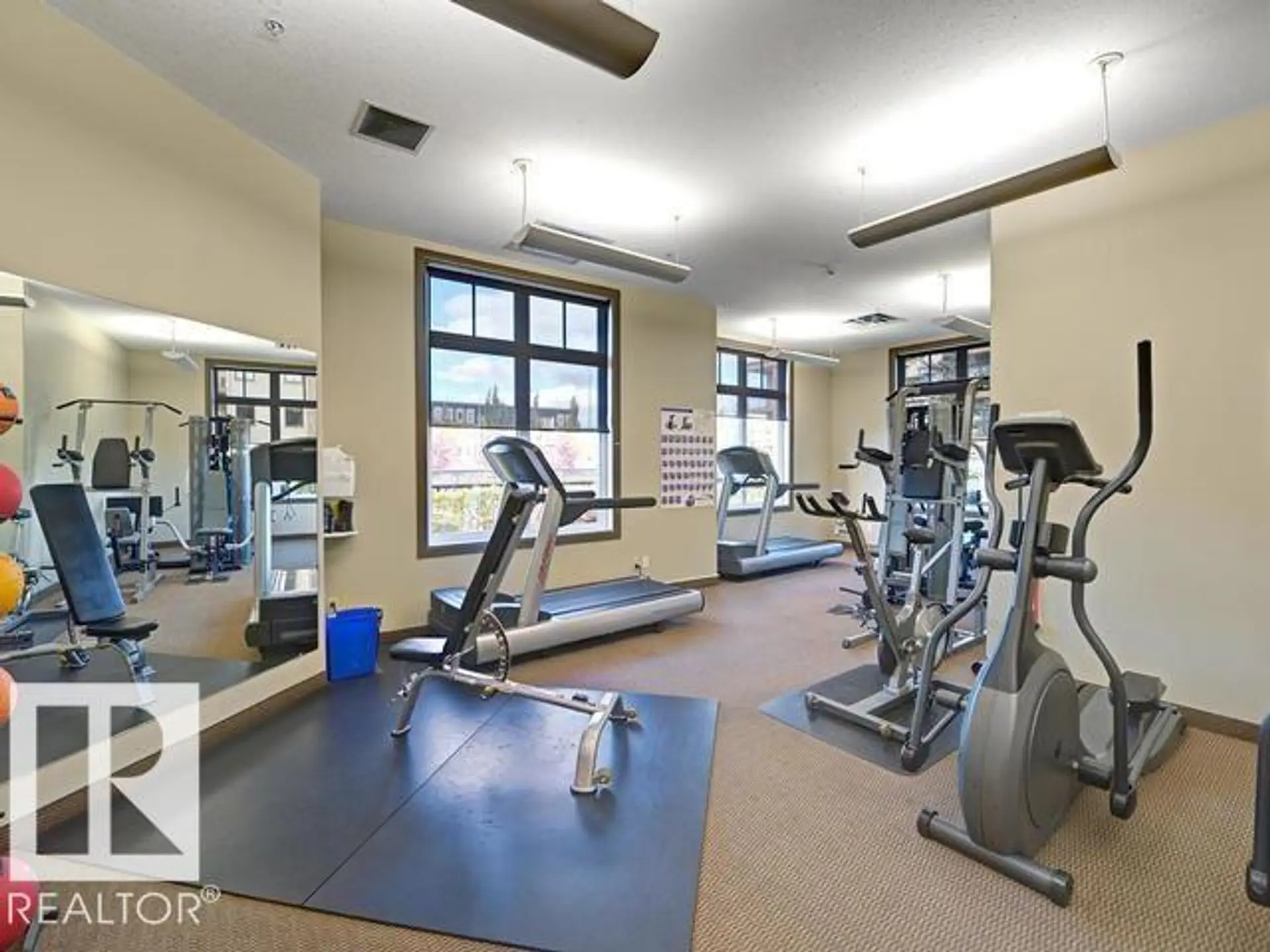 #109 160 MAGRATH RD NW - Image 12