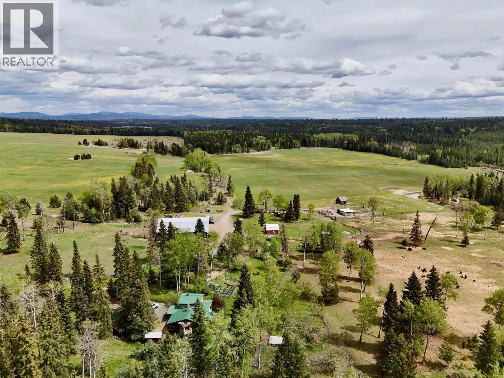 Property at 6300-6310 N HORSE LAKE ROAD, 100 Mile House, BC