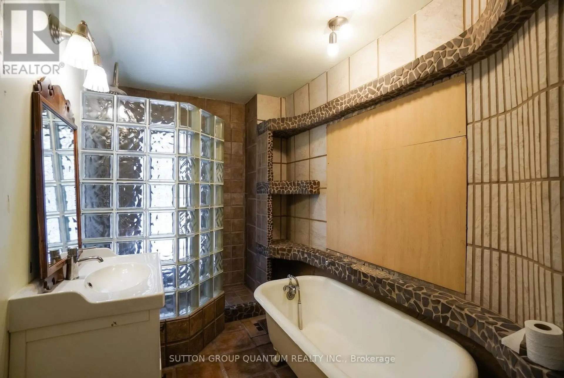 2395 EDENHURST DRIVE - Image 13