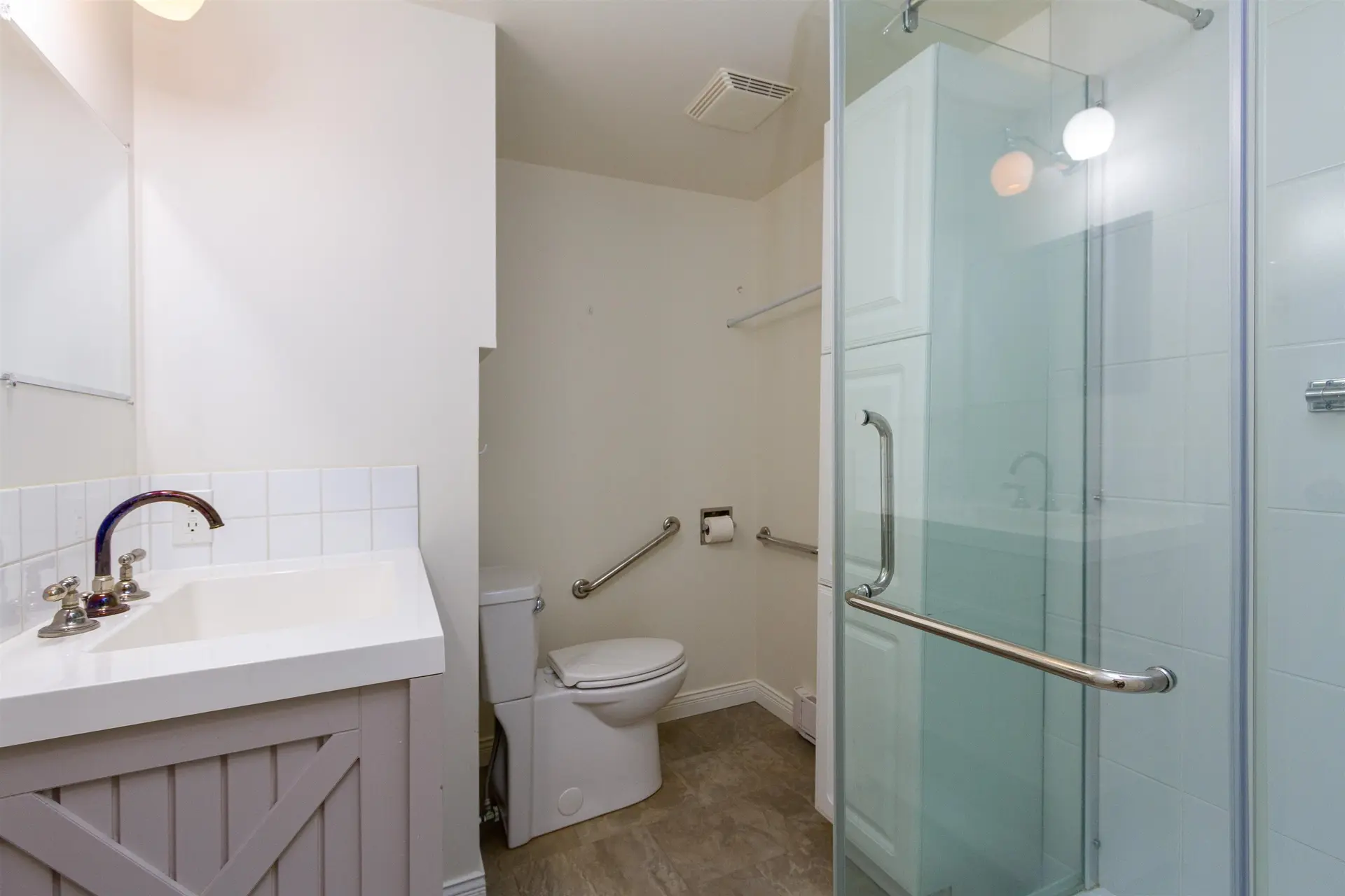 41818 Birken Road - Image 15