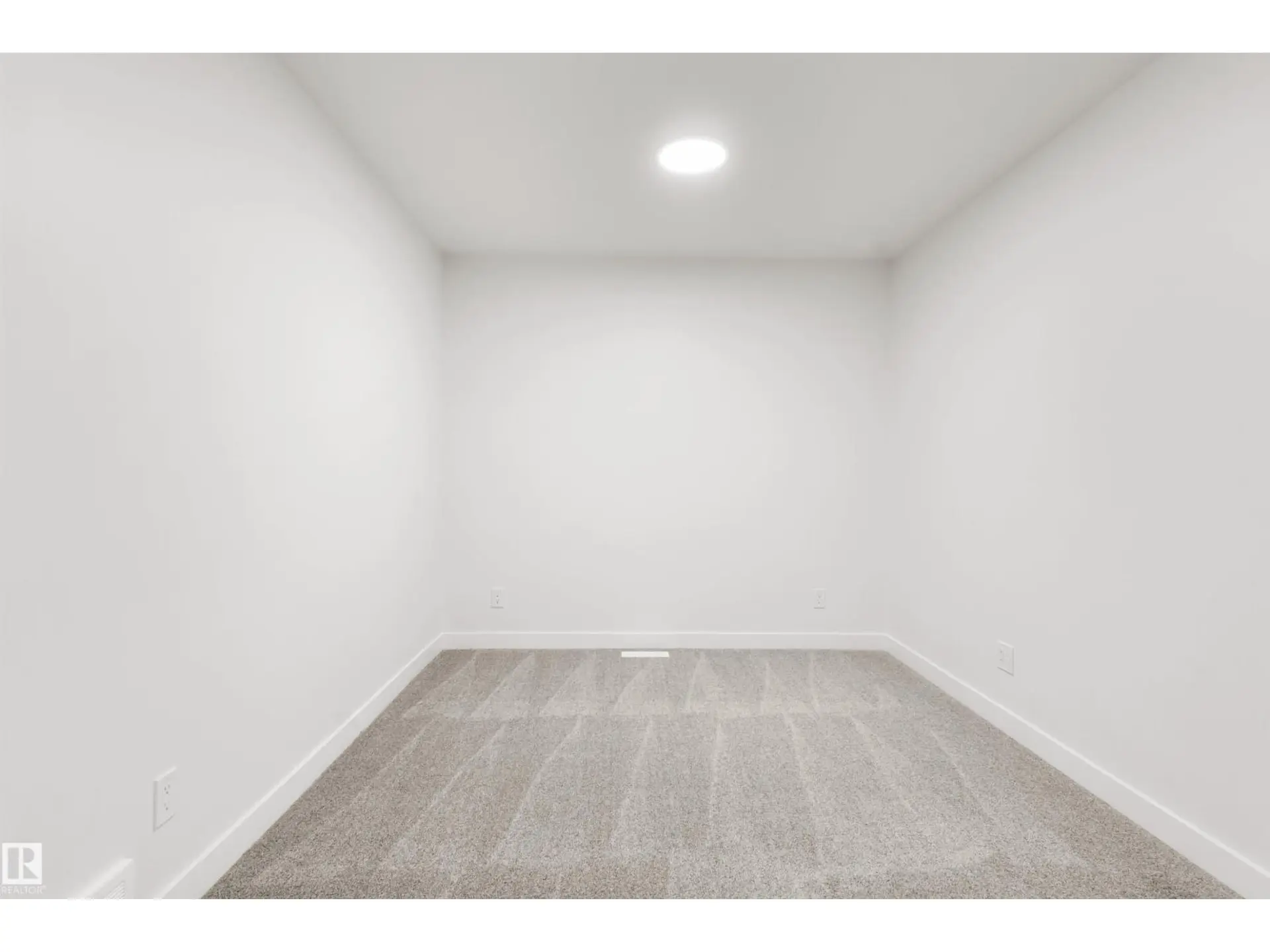5730 HAWTHORN CM SW - Image 7