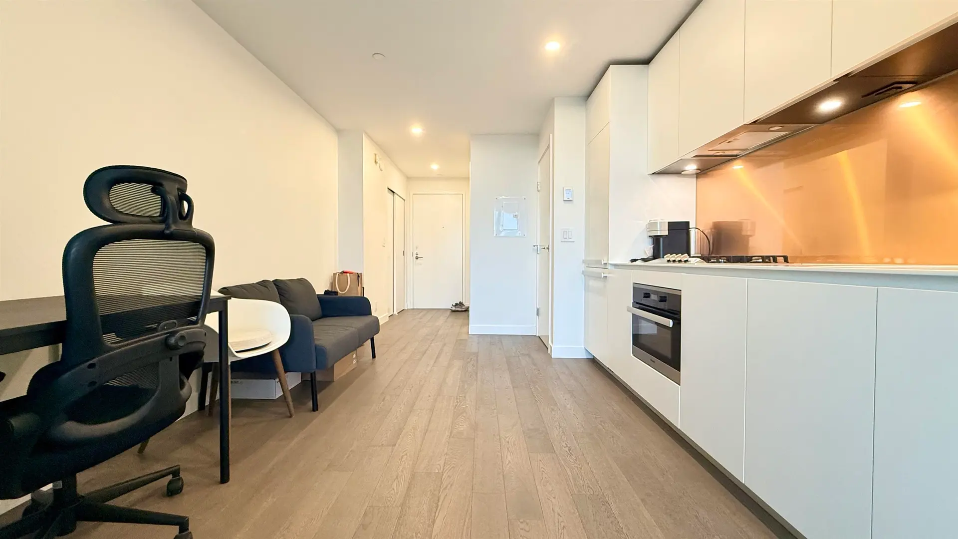 #3908 1480 Howe Street - Image 4