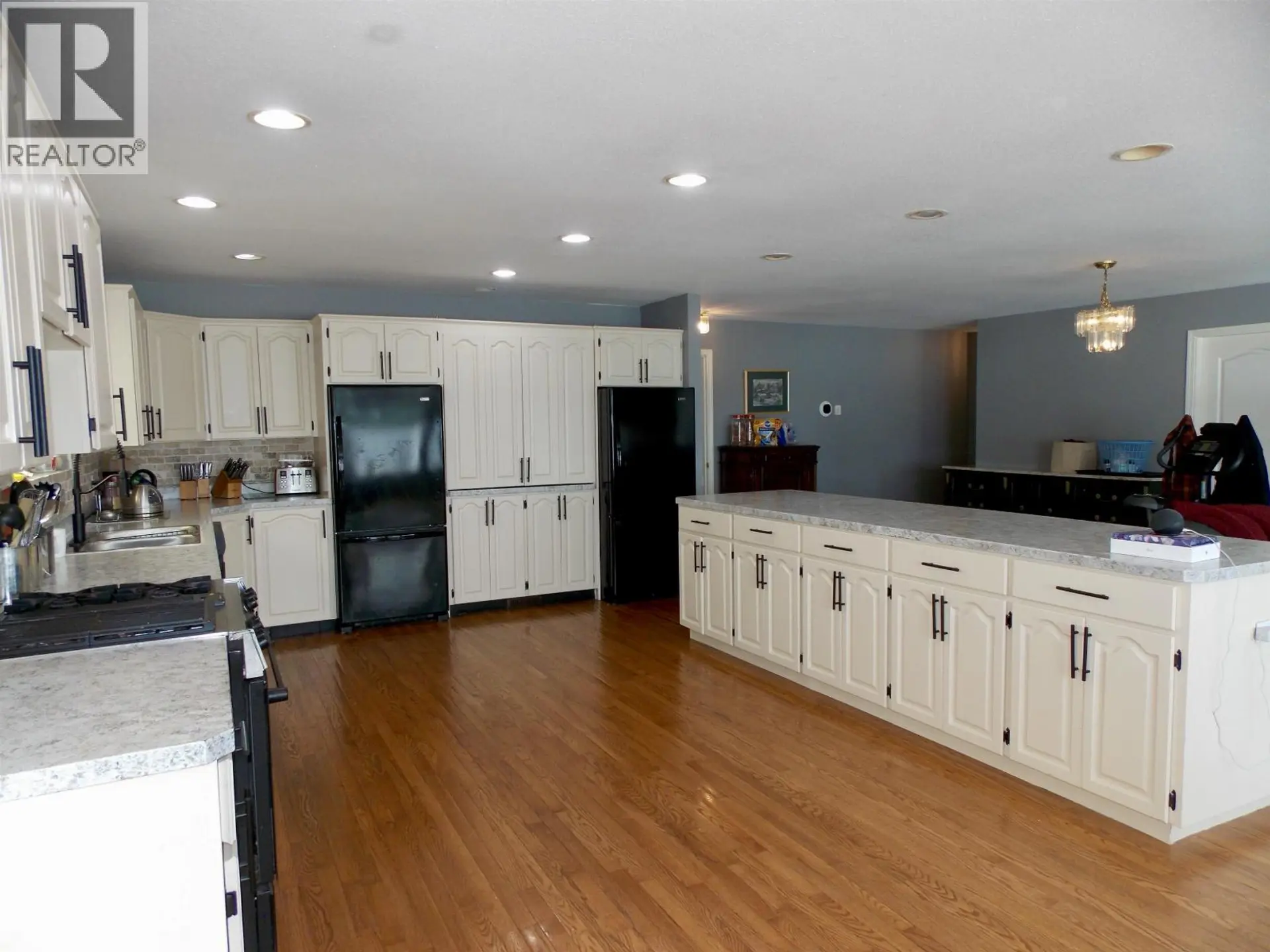 4126 MCKINLEY DRIVE - Image 4