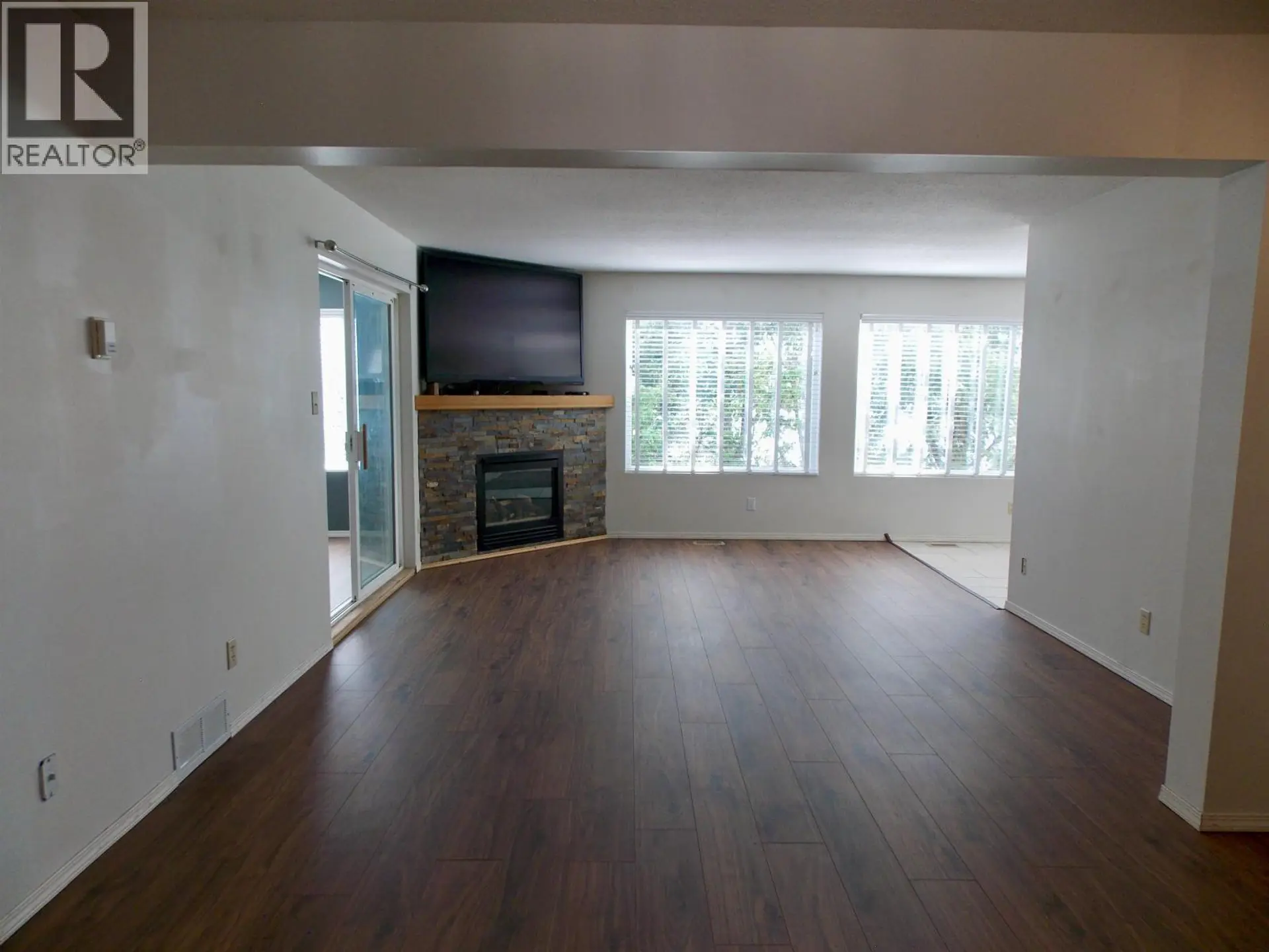 4126 MCKINLEY DRIVE - Image 9
