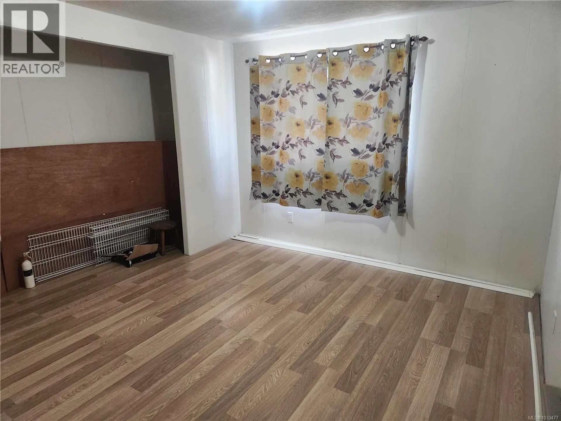 #38 971 Douglas Ave - Image 3