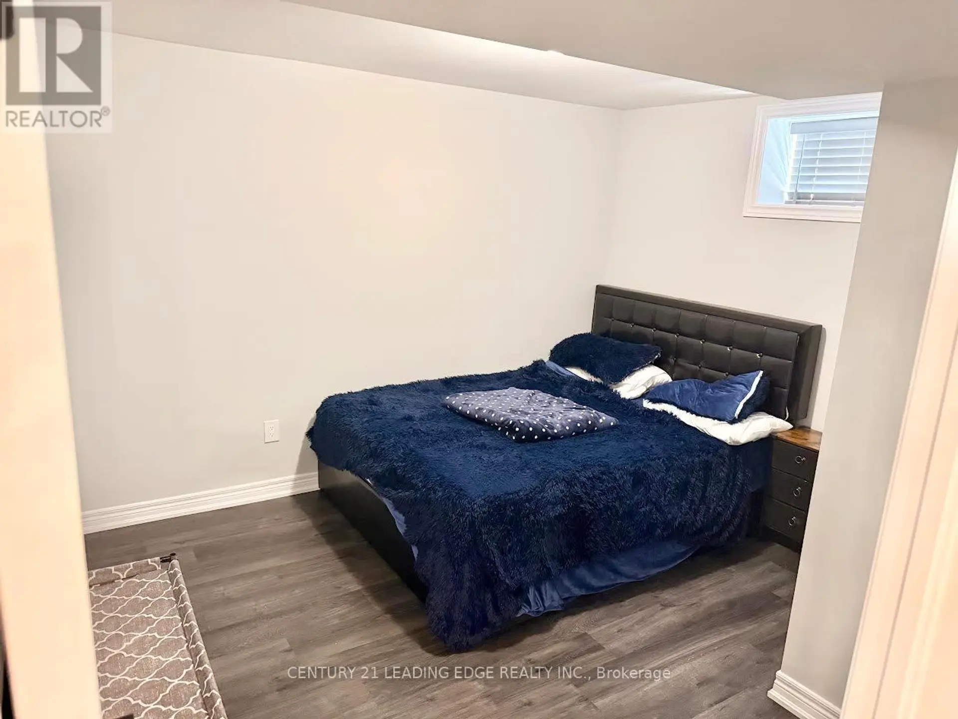 152 MARY STREET - Image 8