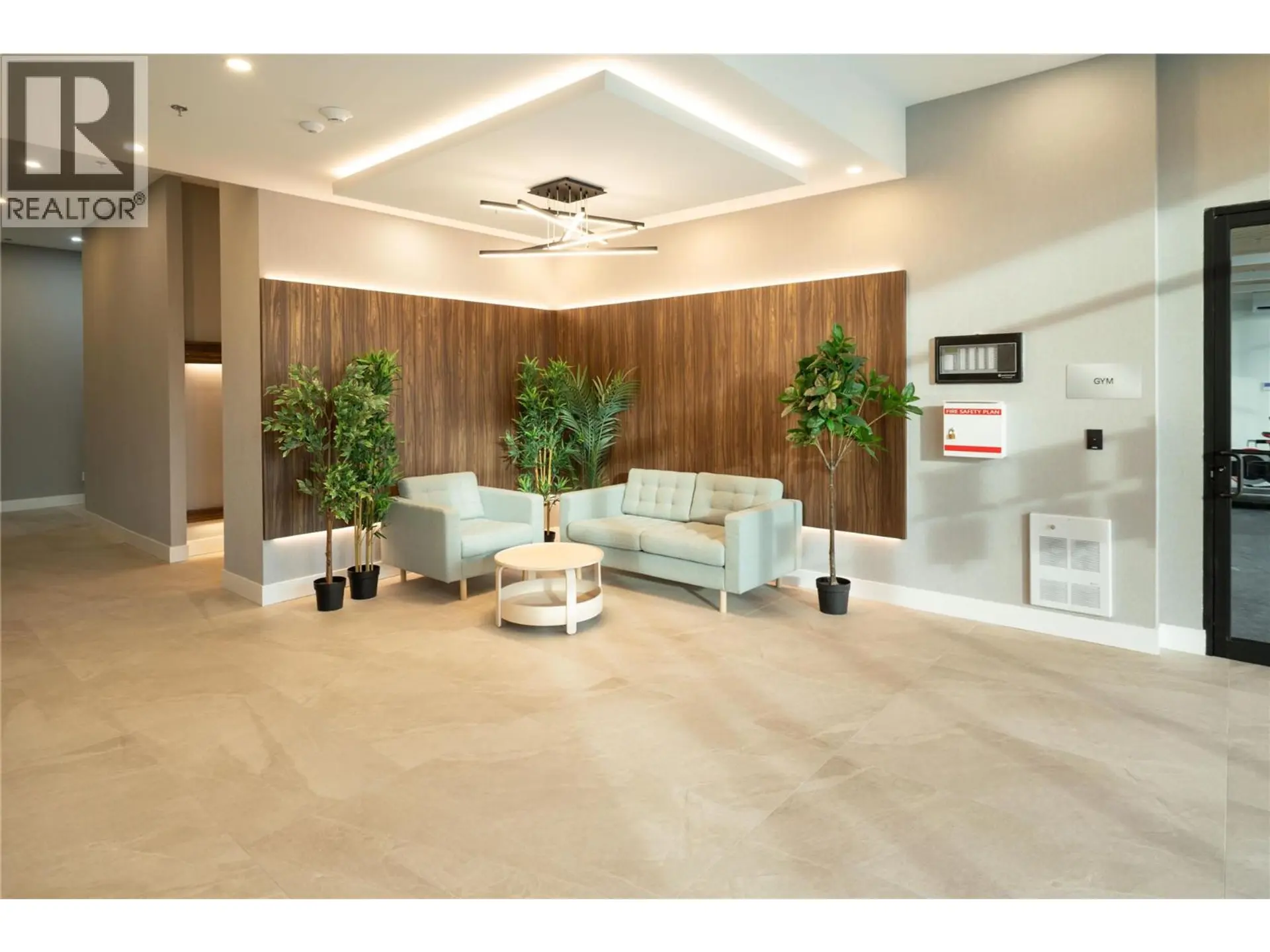 #510 1380 Pridham Avenue - Image 12