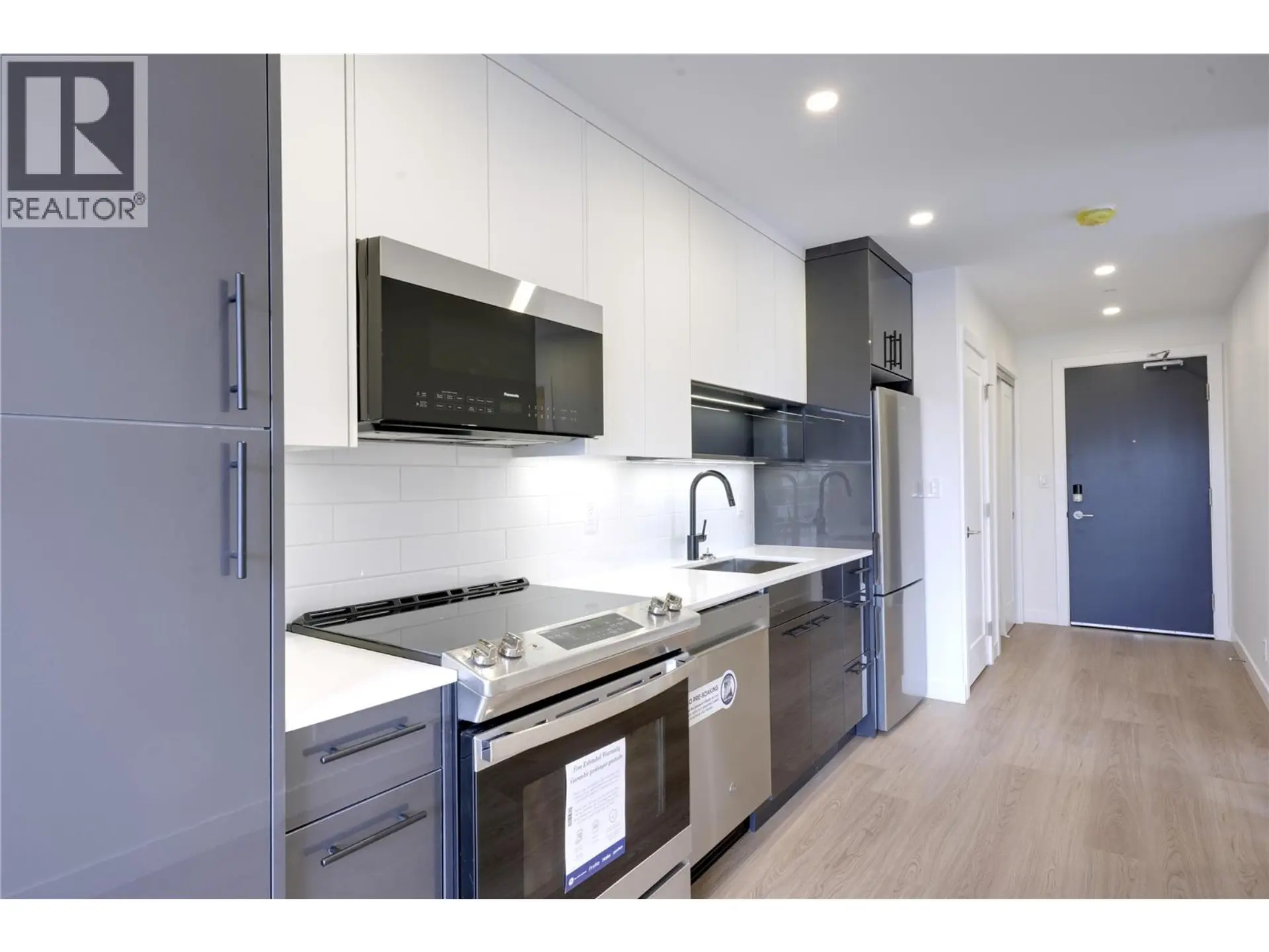 #510 1380 Pridham Avenue - Image 2