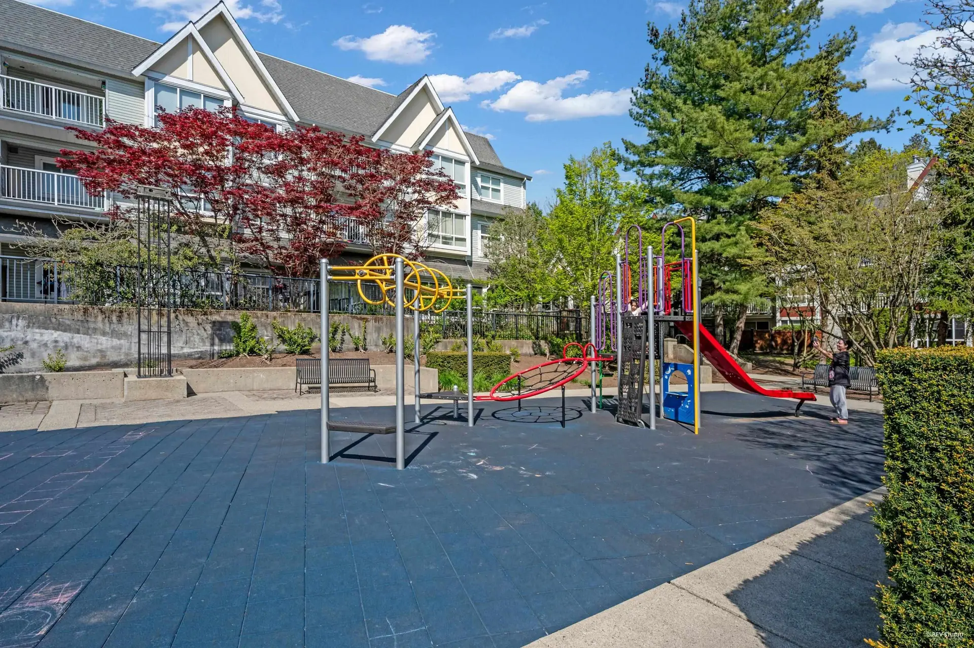#306 6833 Village Grn - Image 8