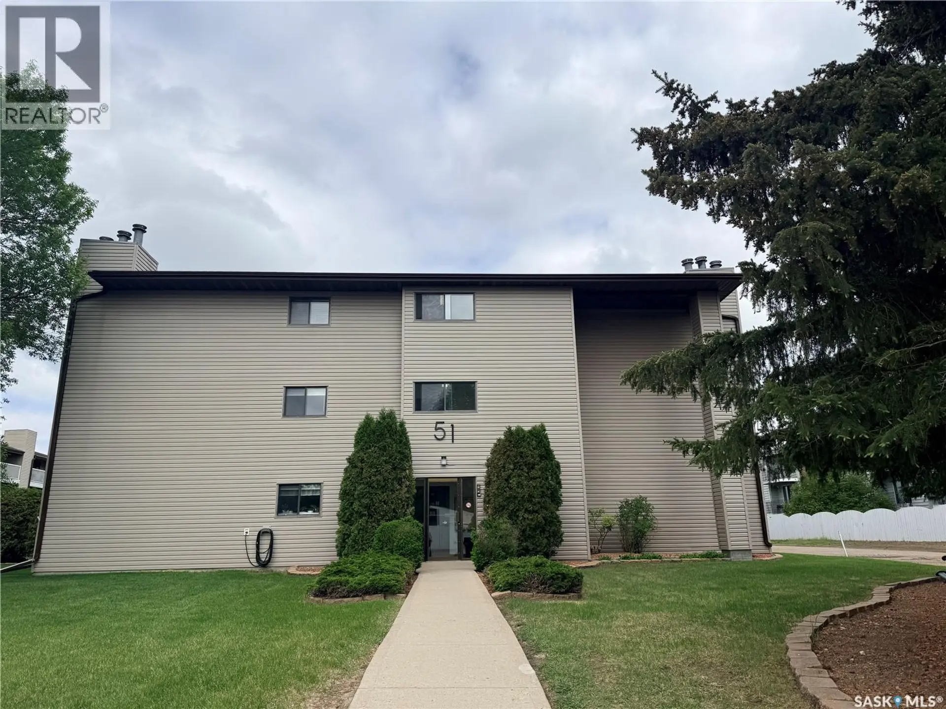 Property at #201 51 Wood Lily DRIVE, Moose Jaw, SK