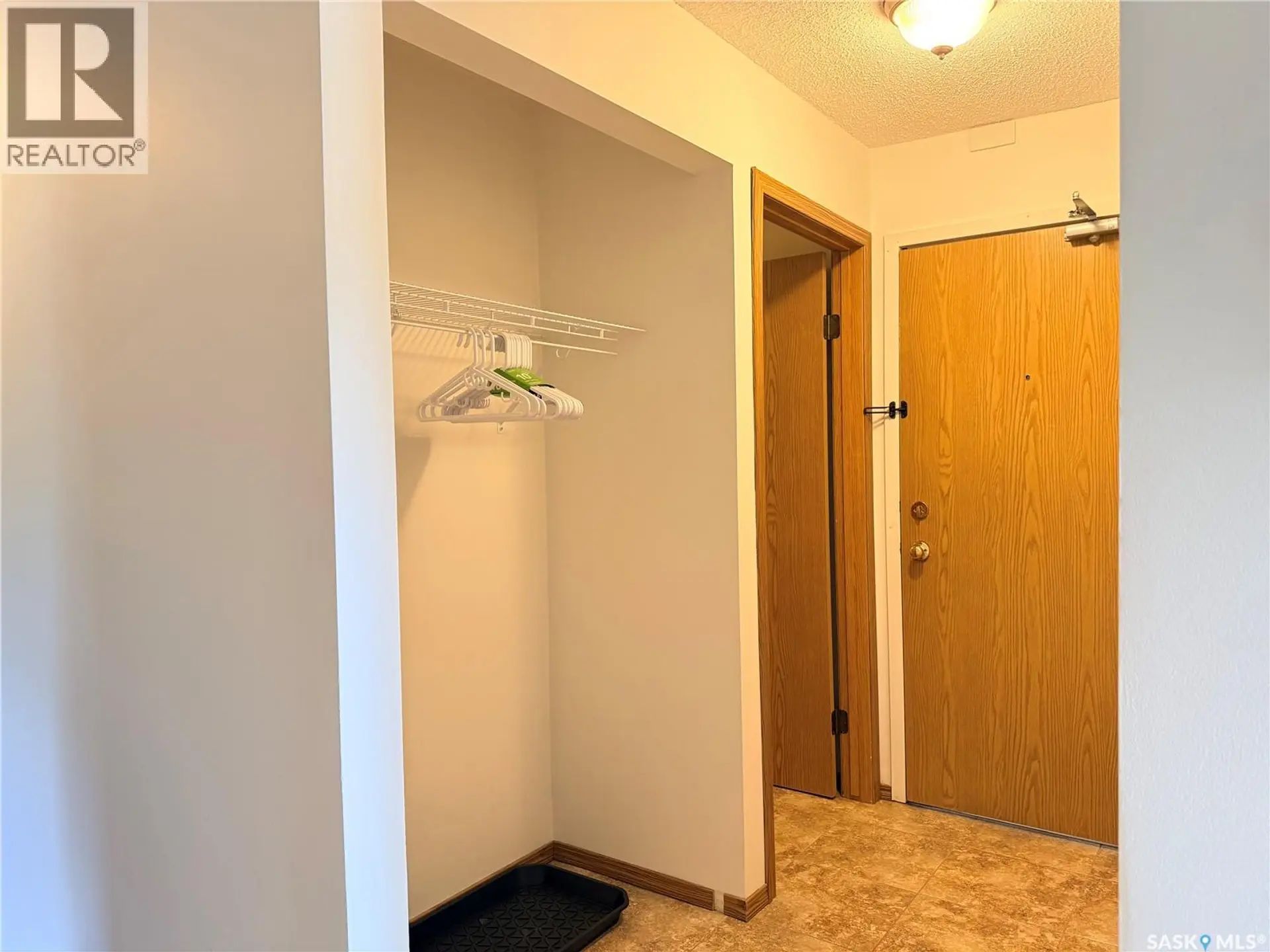 #201 51 Wood Lily DRIVE - Image 8