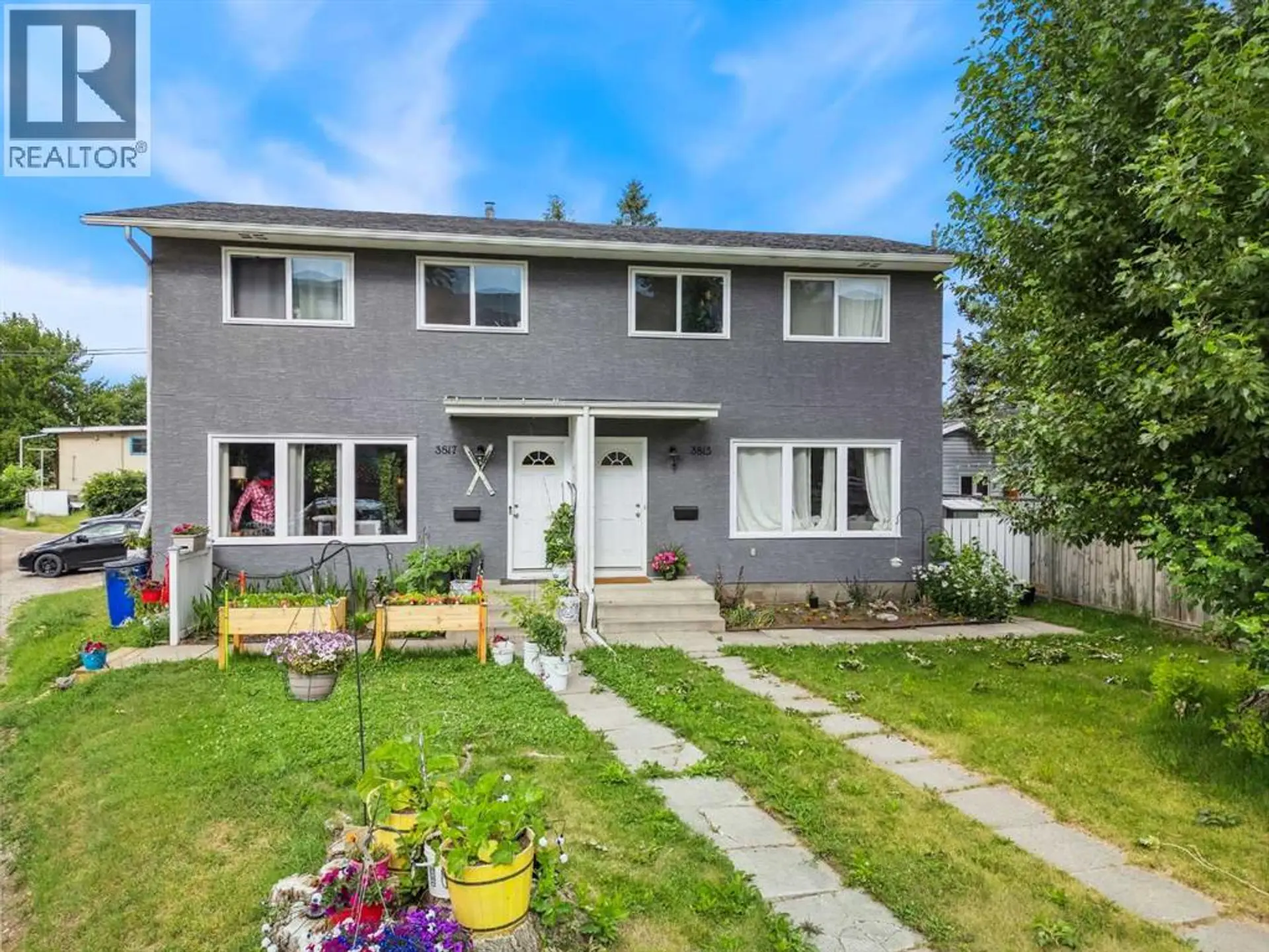 Property at 3815/3817 43 Street SW, Calgary, AB