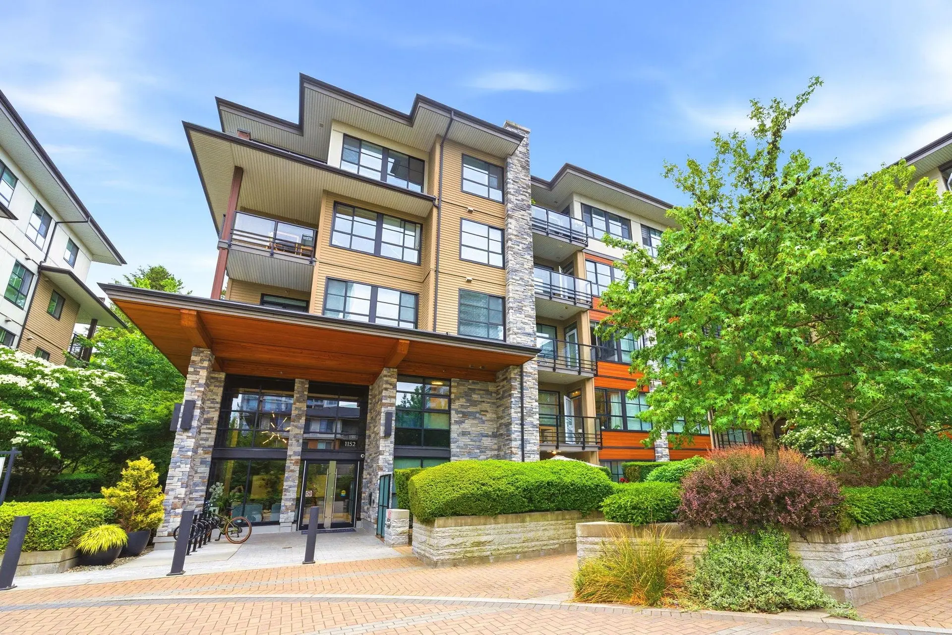 Property at #512 1152 Windsor Mews, Coquitlam, BC