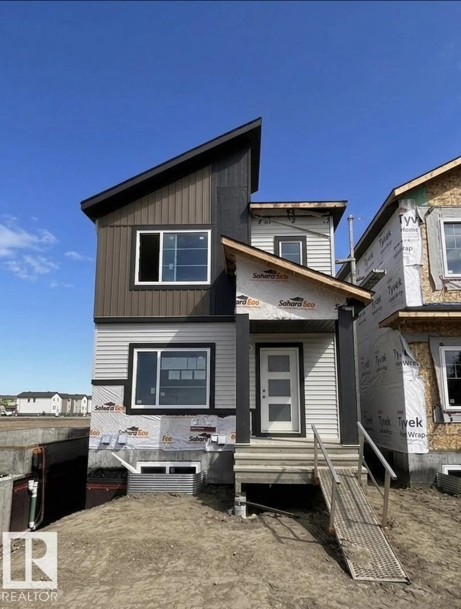 1519 211 Street NW - Image 1