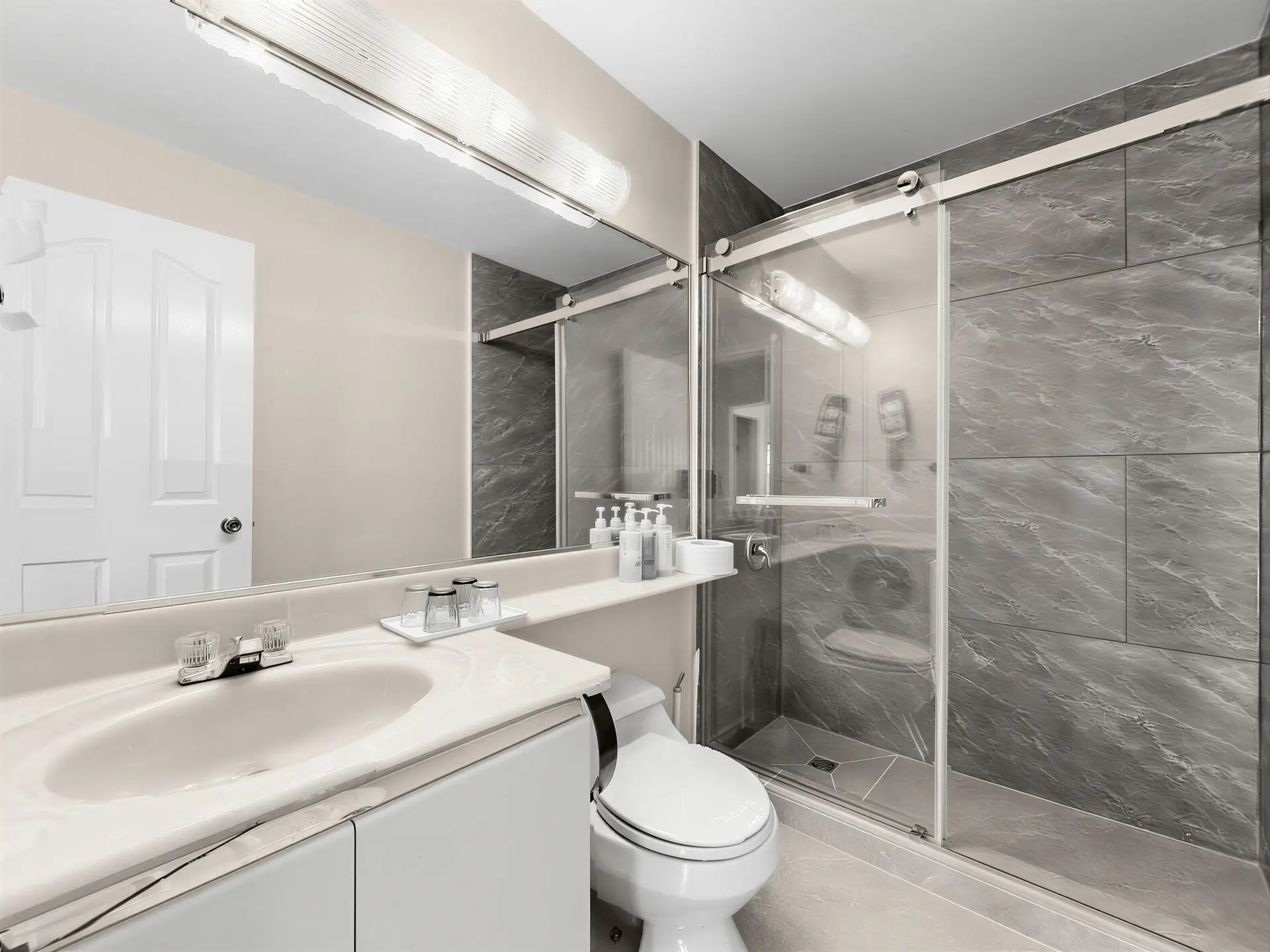 7311 Belair Drive - Image 13
