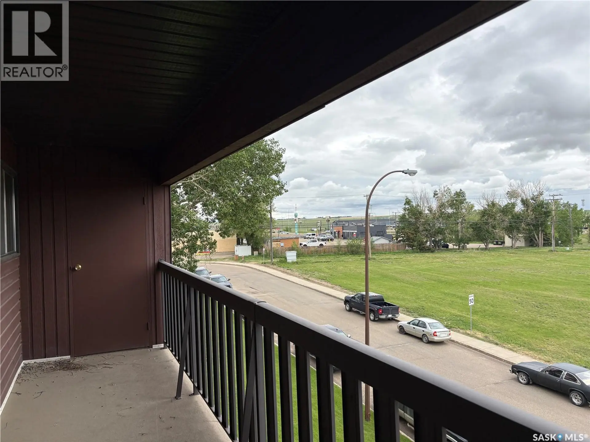 #303 1140 9th AVENUE NE - Image 14